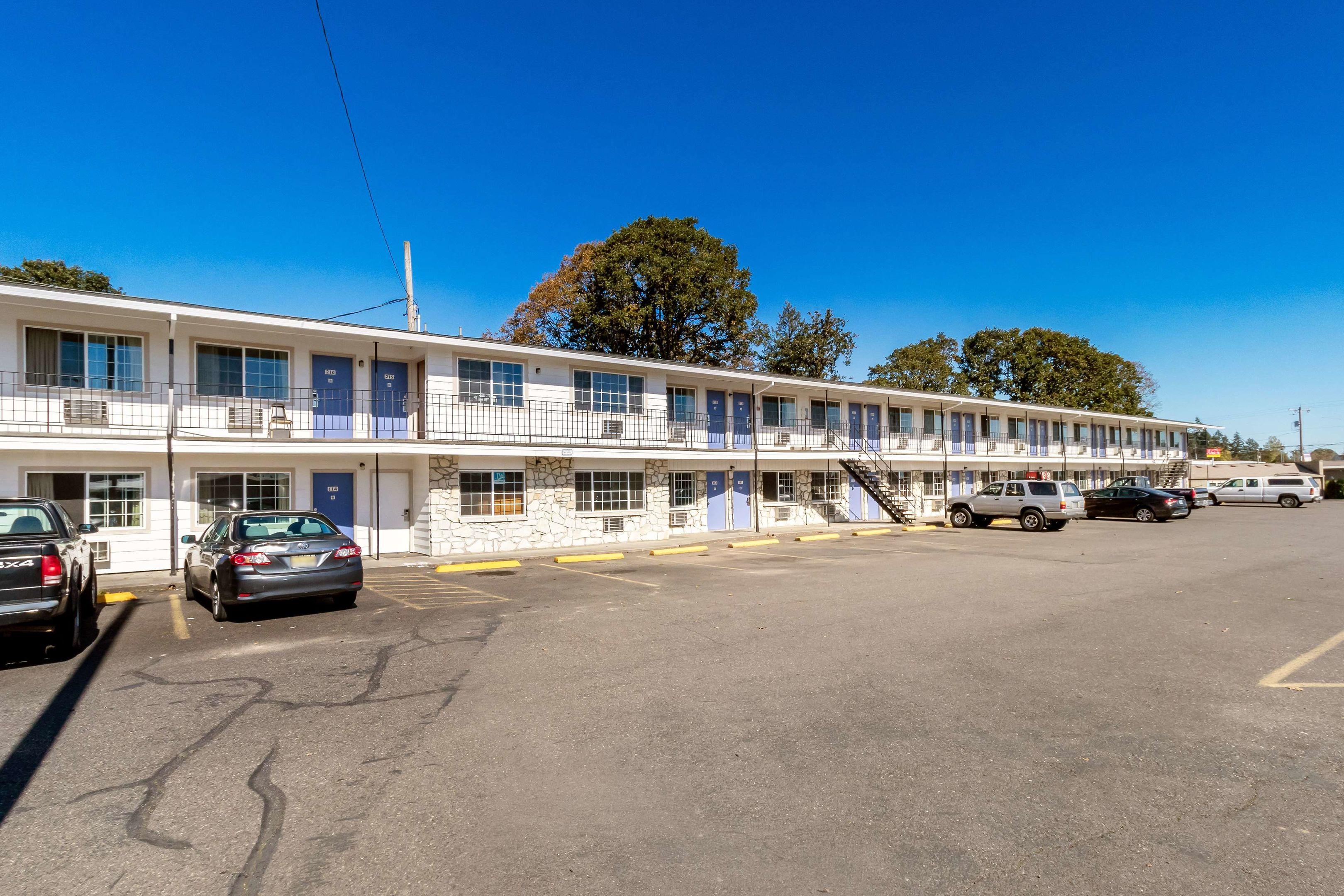 Motel 6 St. Helens, OR — photo 4