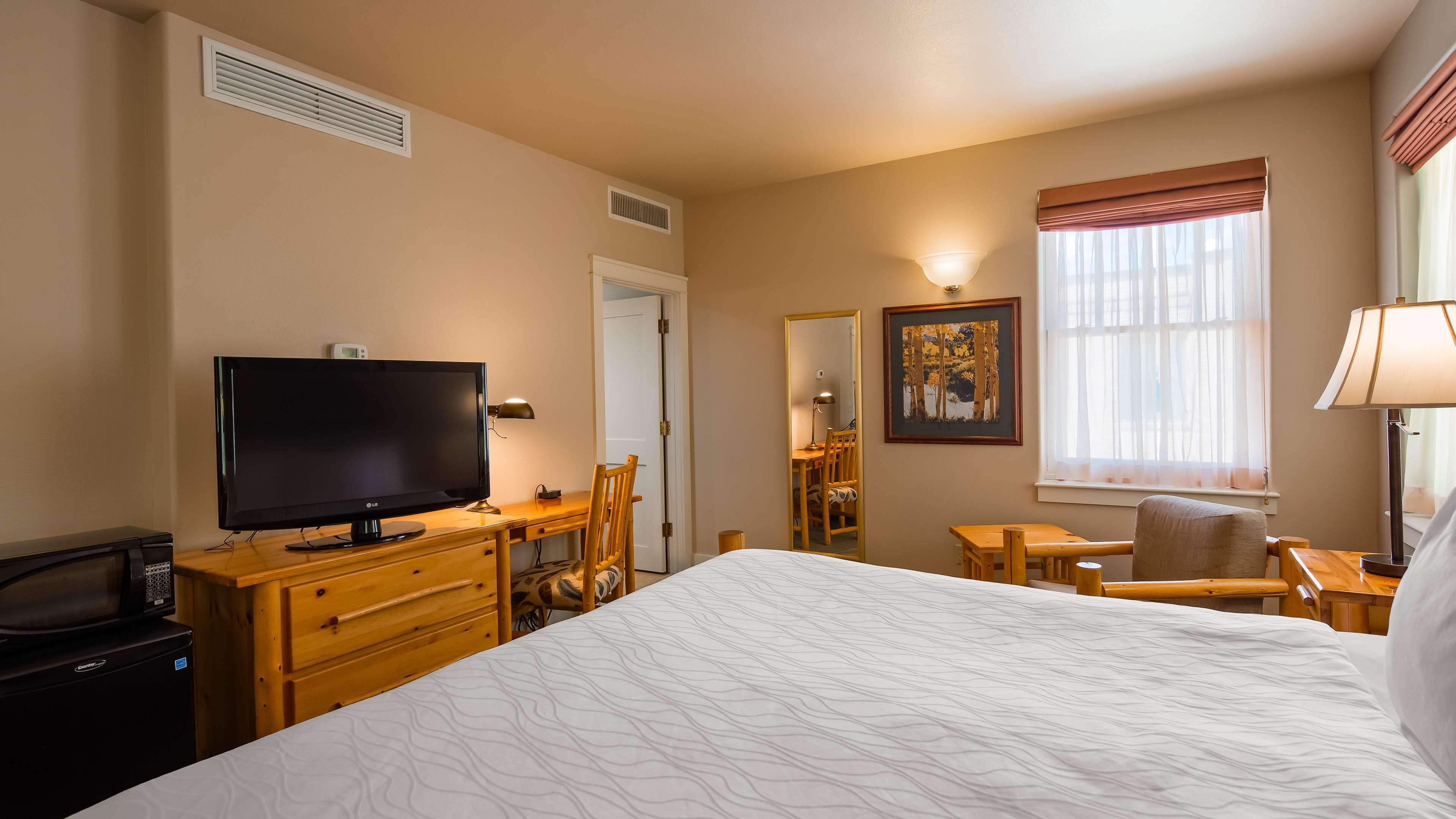Best Western Plus Plaza Hotel — photo 4