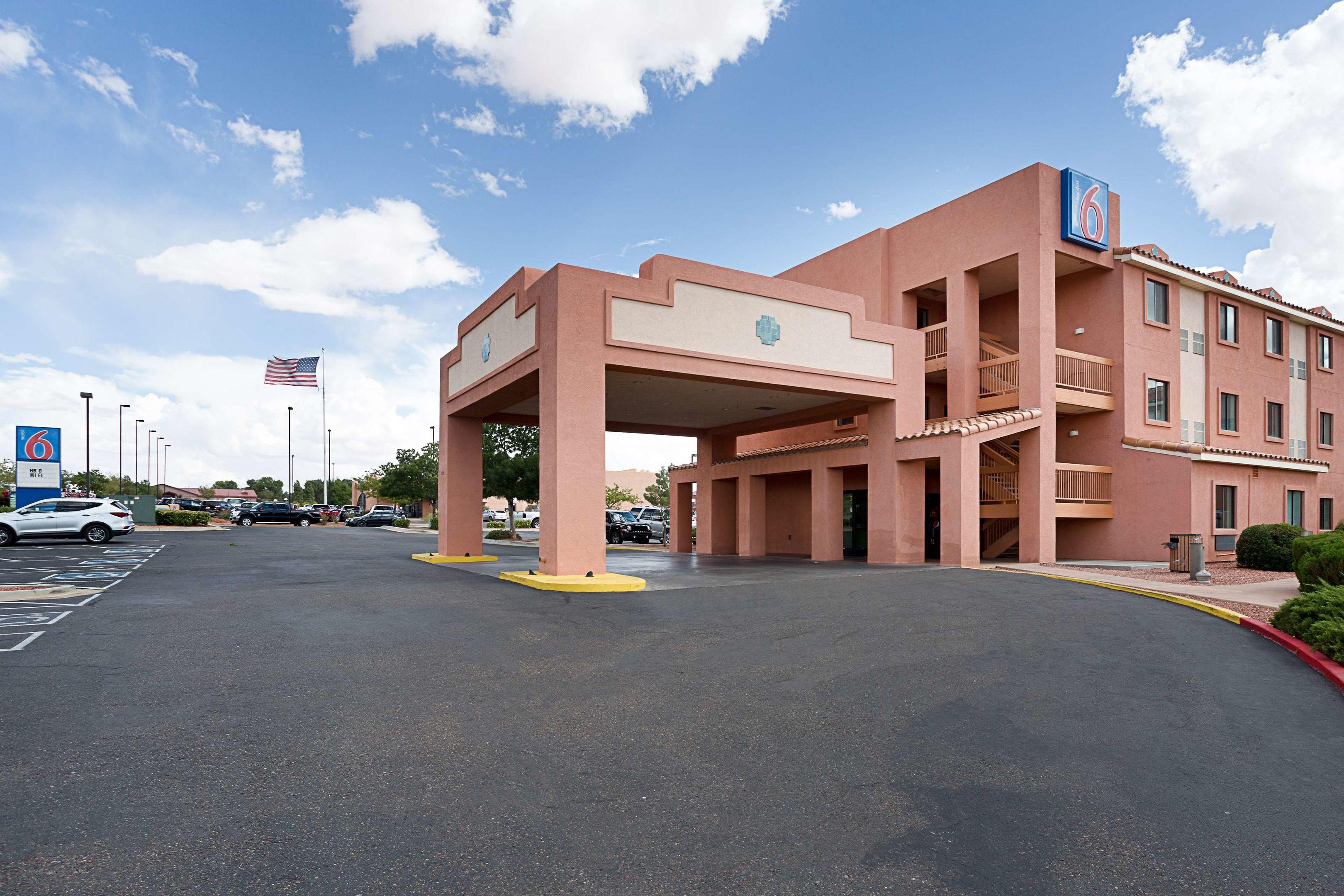 Motel 6 Page — photo 5