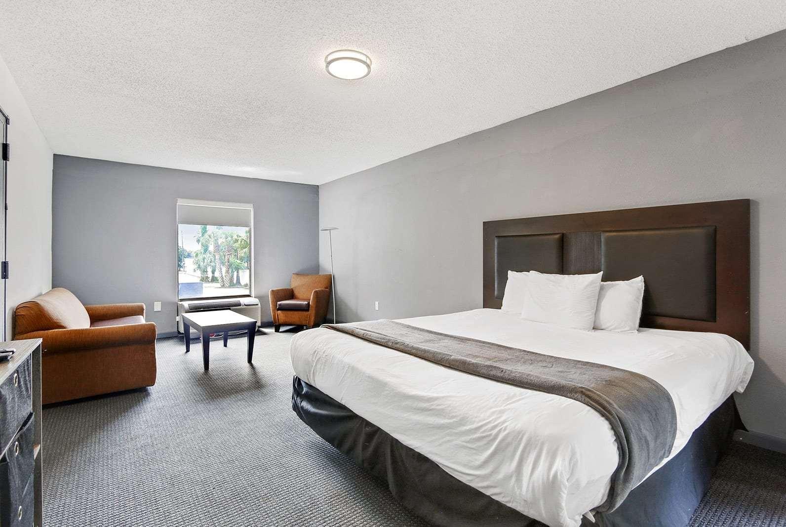 Ramada by Wyndham New Orleans — photo 4