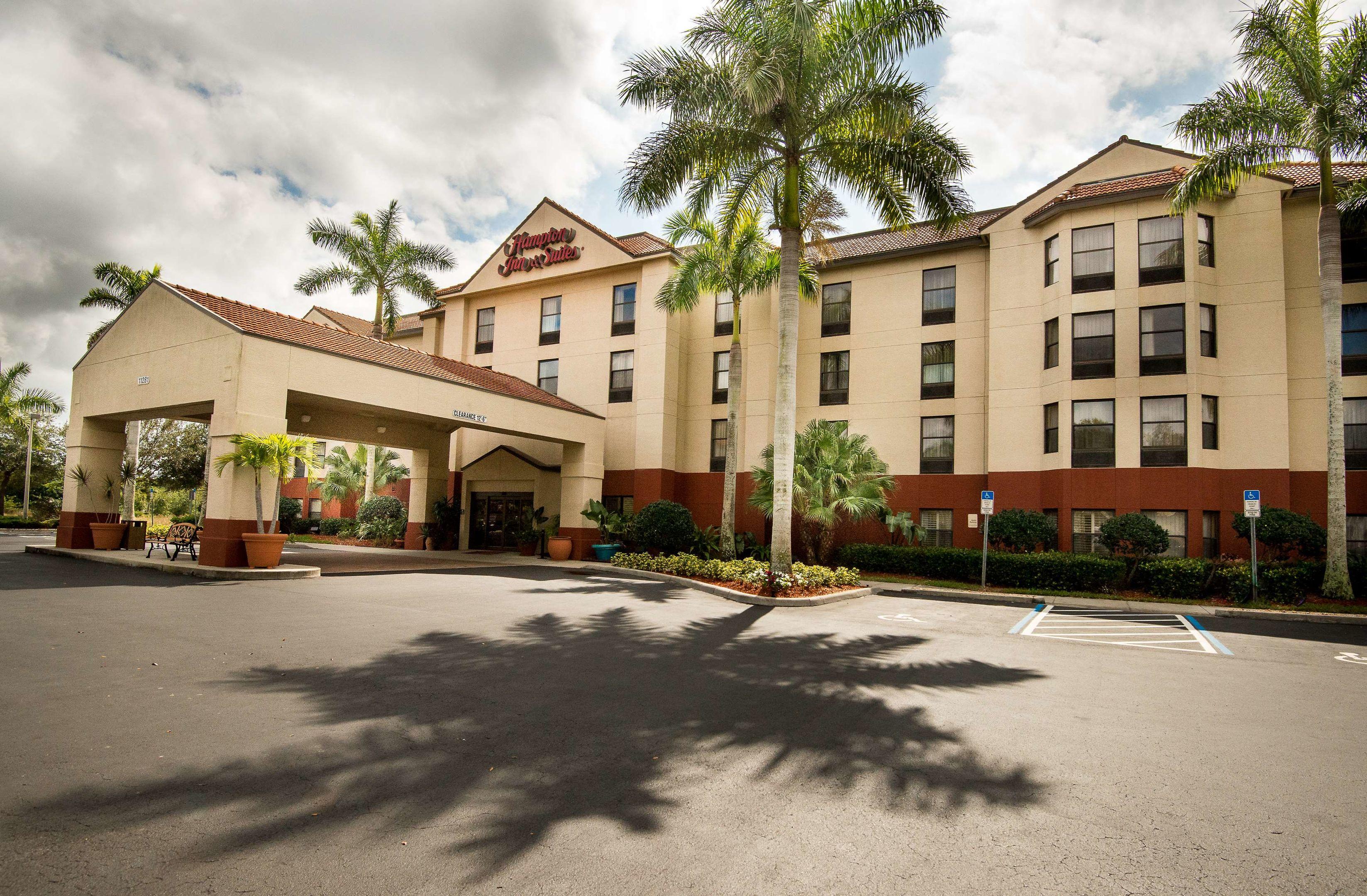Hampton Inn & Suites Fort Myers Beach — photo 5