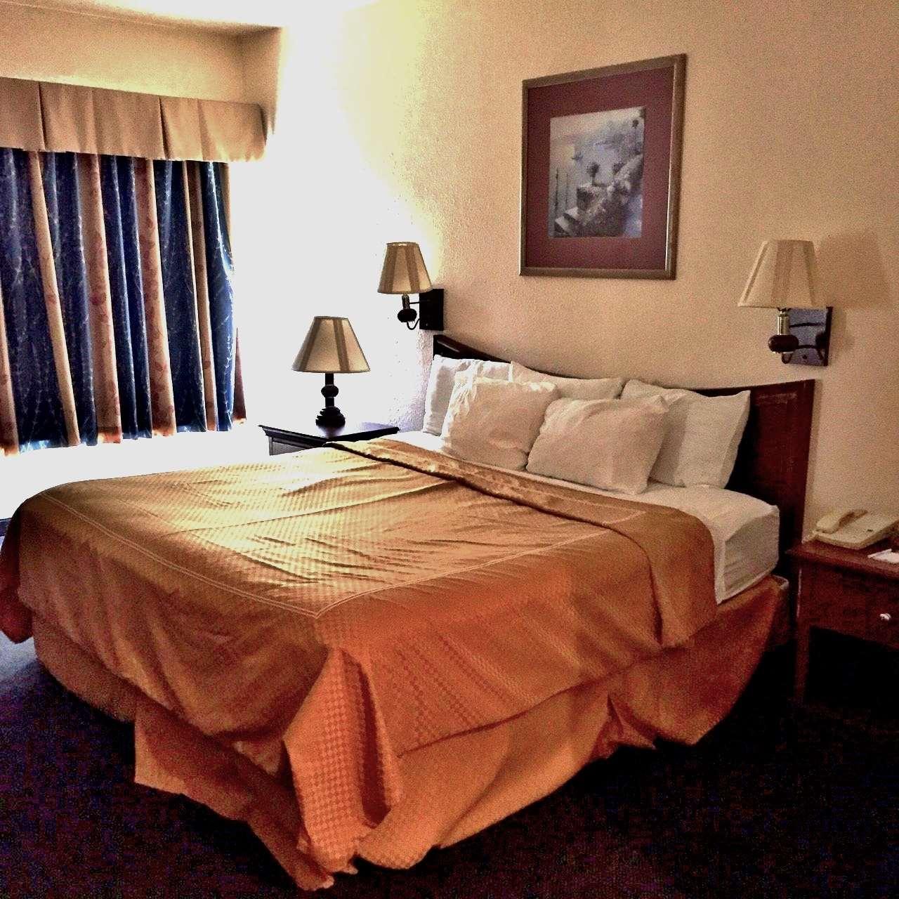 Americas Best Value Inn & Suites-Abilene Mall — photo 5