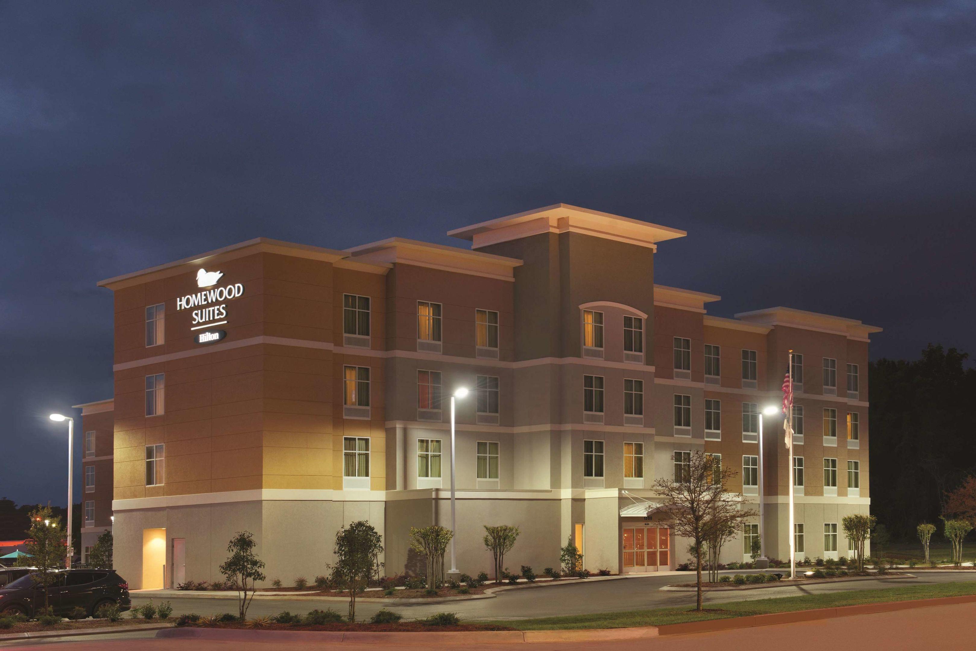 Homewood Suites by Hilton Mobile I- 65/Airport Blvd
