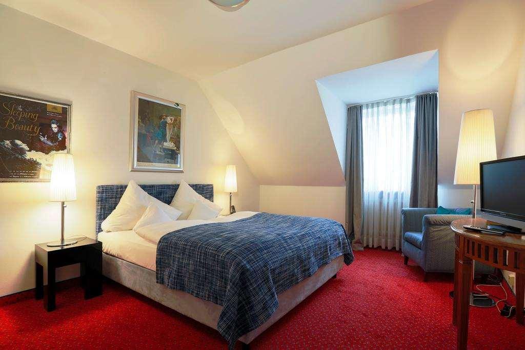 Hotel Nymphenburg — photo 4