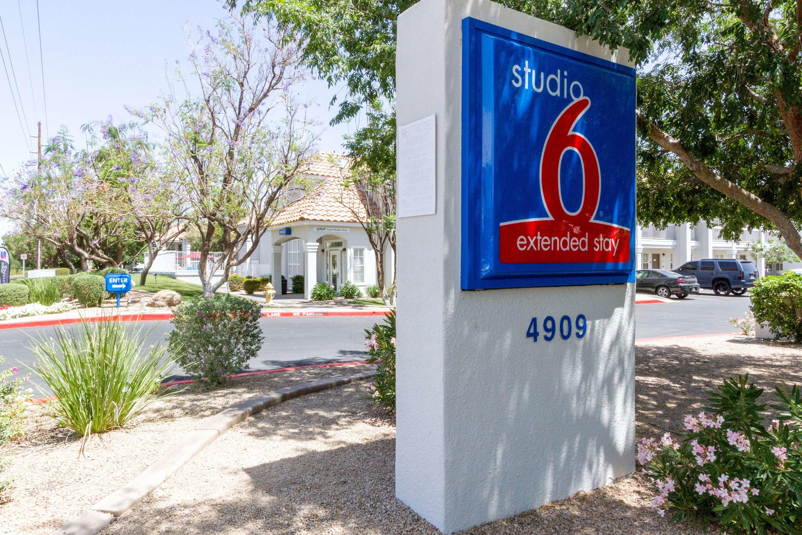 Studio 6 Tempe — photo 4