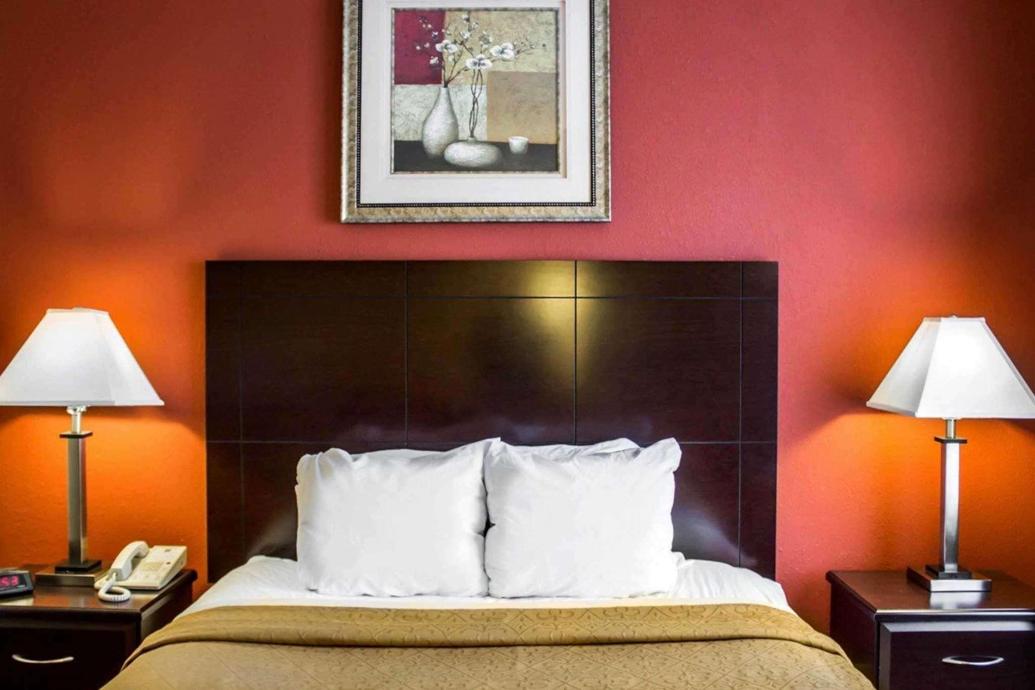 Quality Inn Brunswick Cleveland South — photo 4