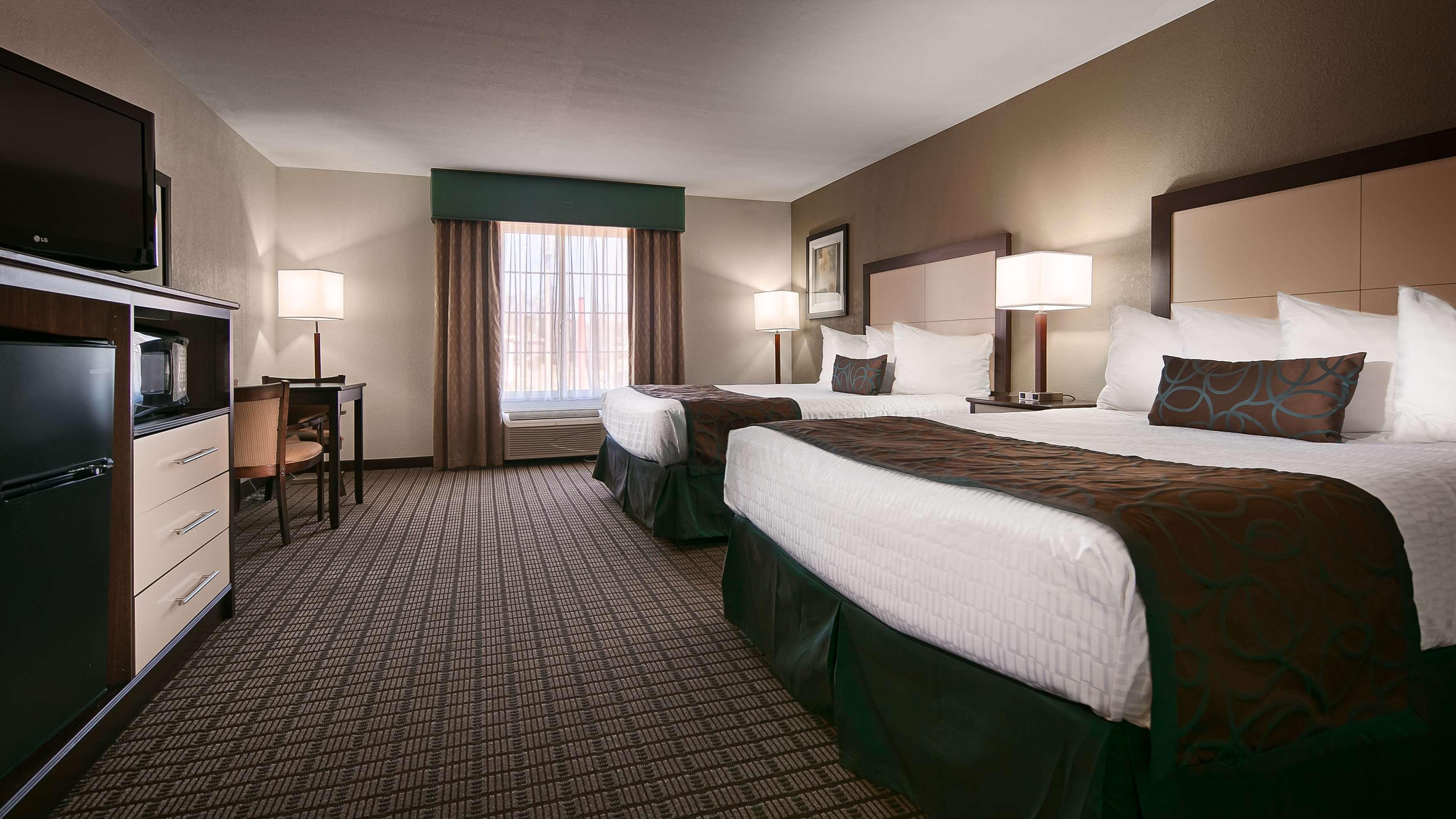 Best Western Plus Magee Inn and Suites — photo 5