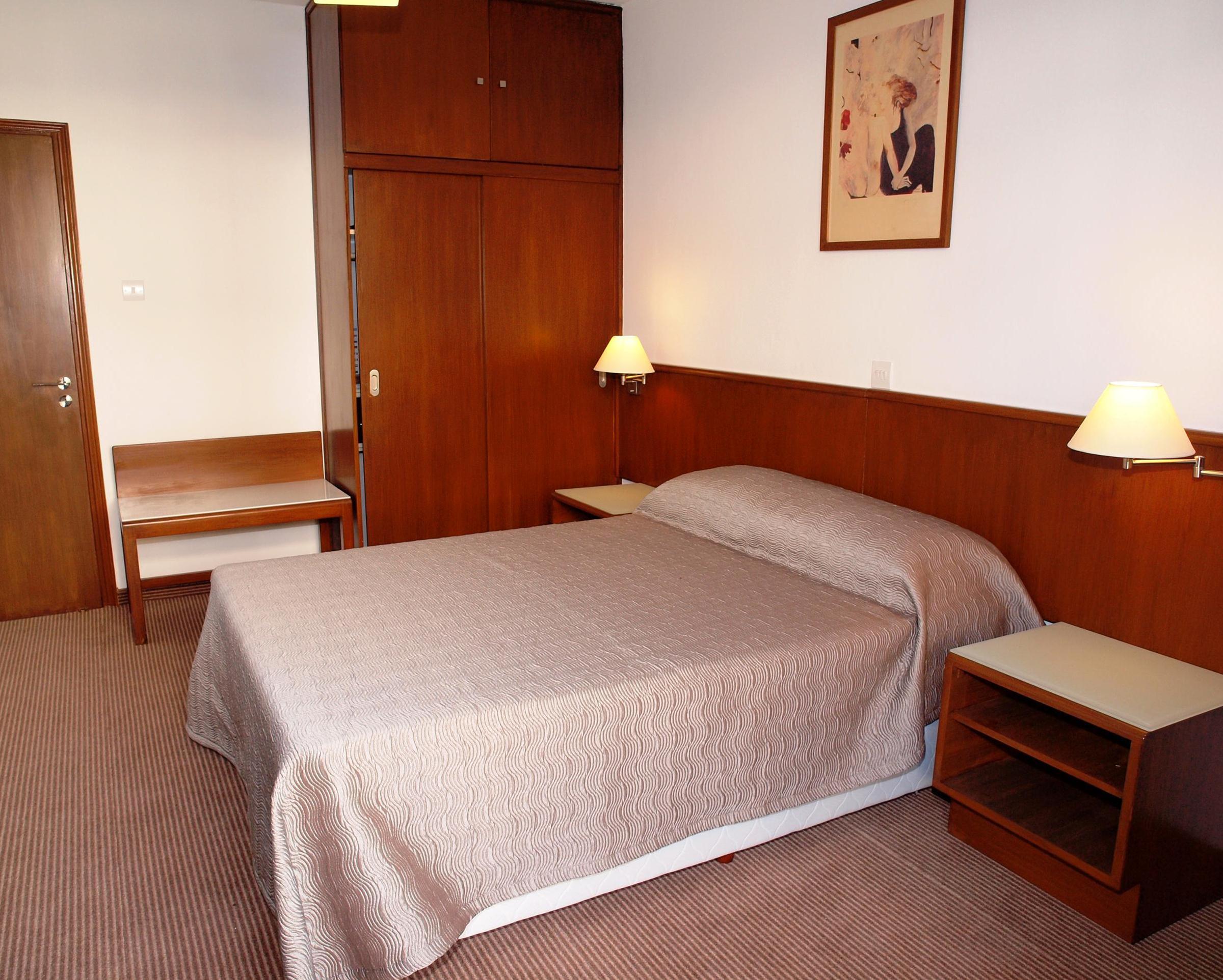 Blazer Residence — photo 3