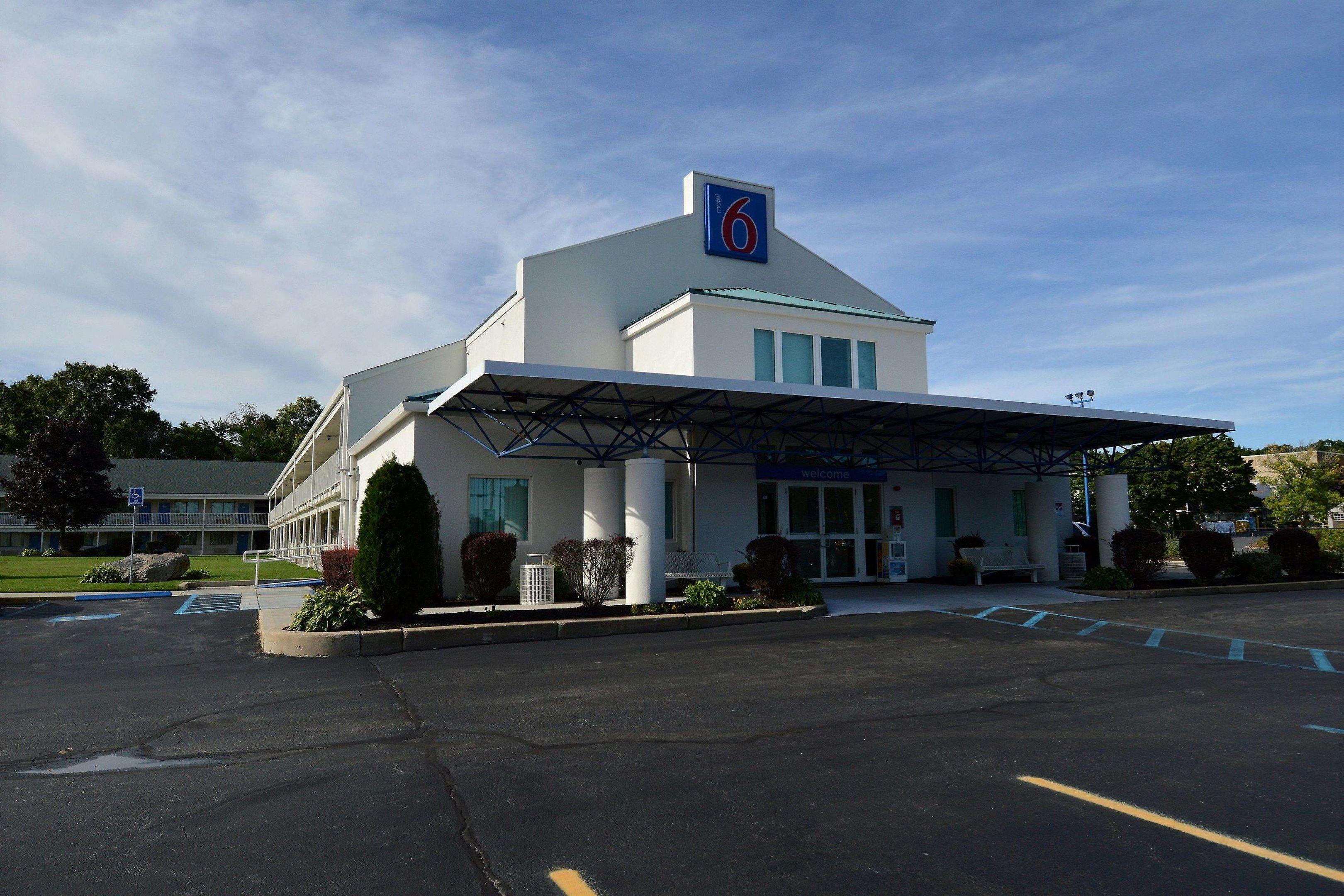 Motel 6 Tewksbury — photo 4