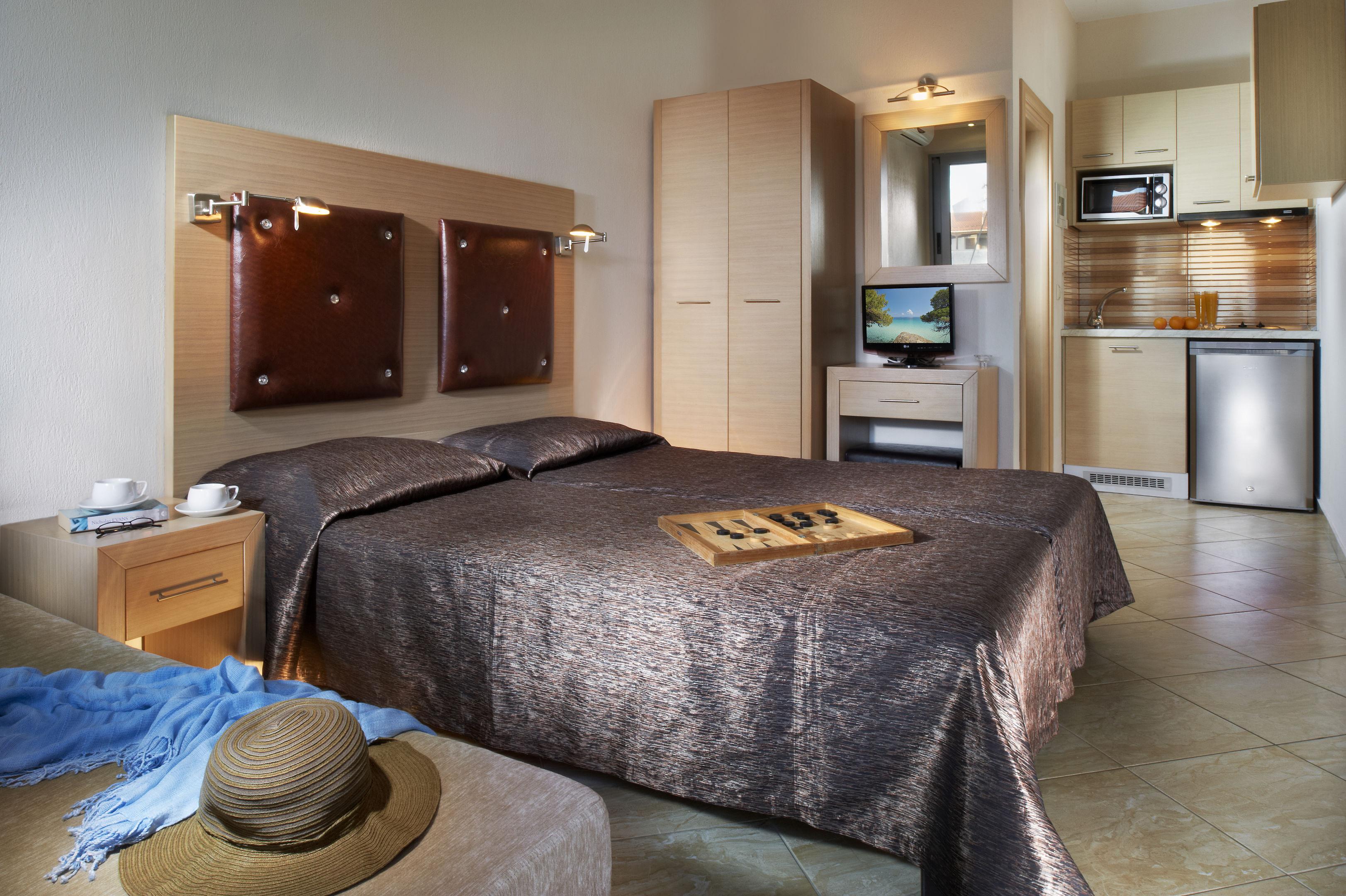 4-You Hotel Apartments — photo 4