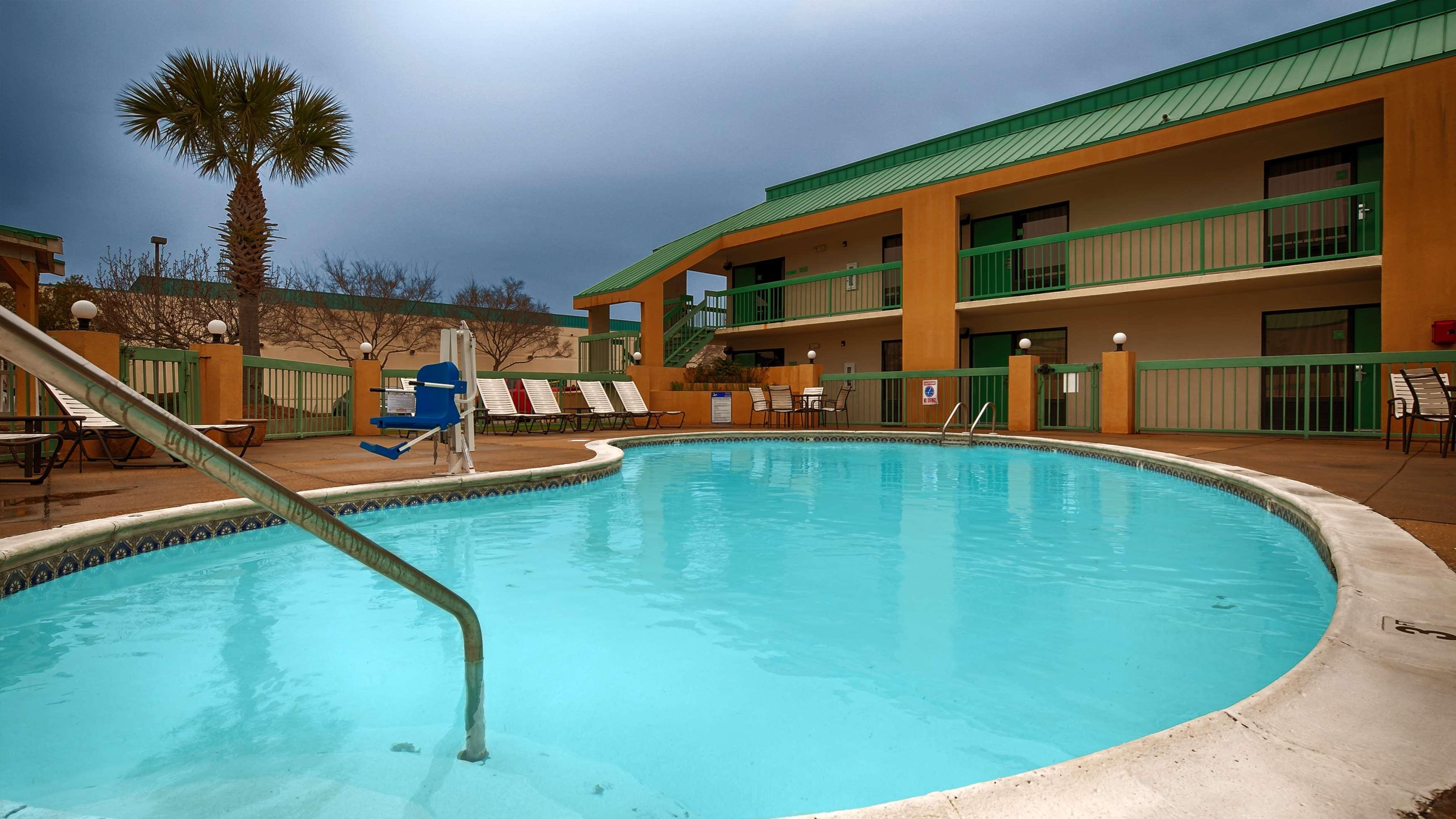 Best Western Flagship Inn — photo 5