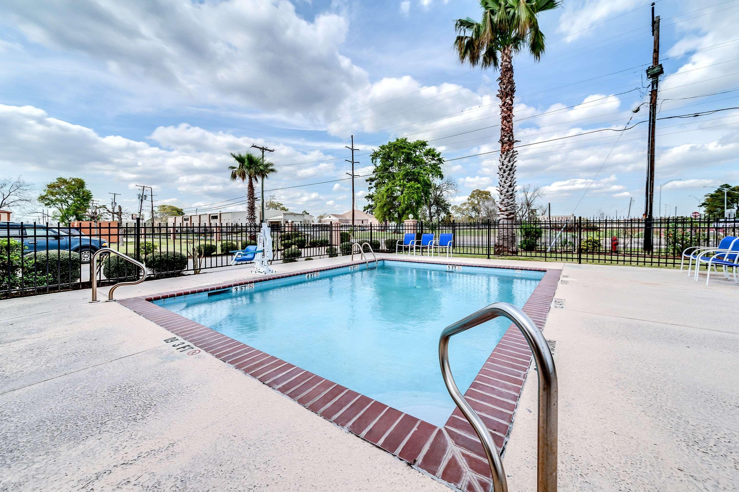 Econo Lodge Lake Charles — photo 5