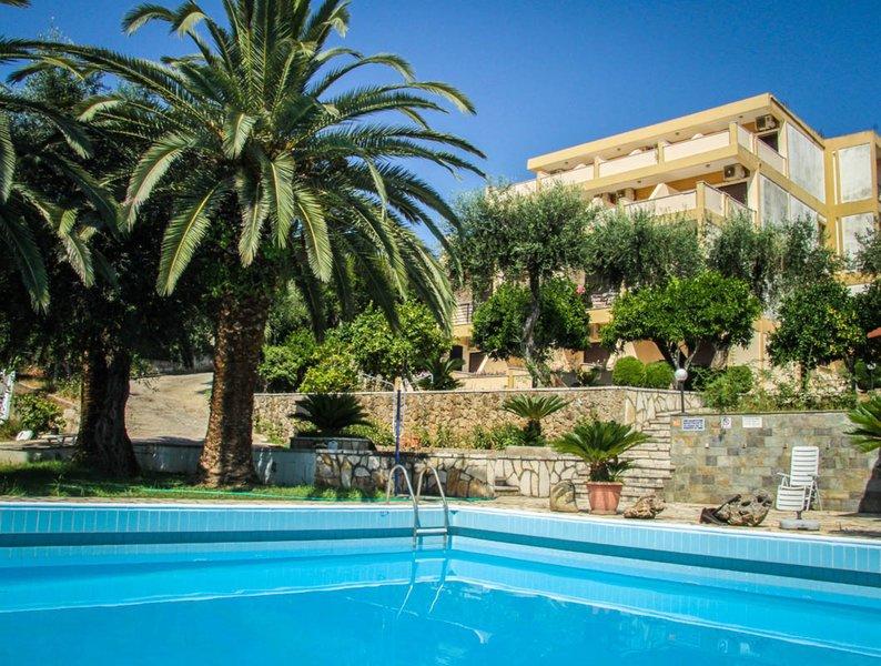 La Calma Hotel — photo 3