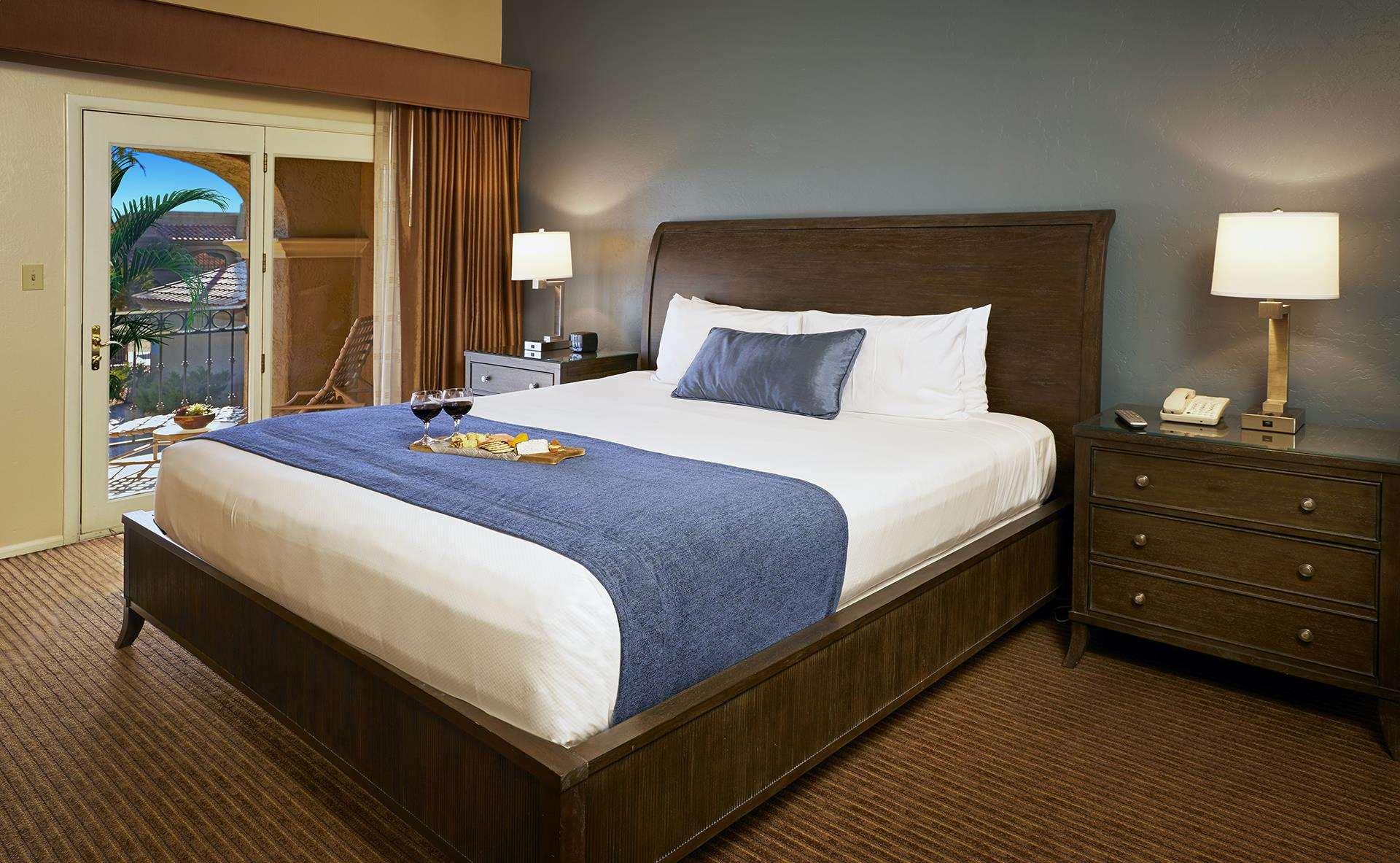 Scottsdale Plaza Resort — photo 5
