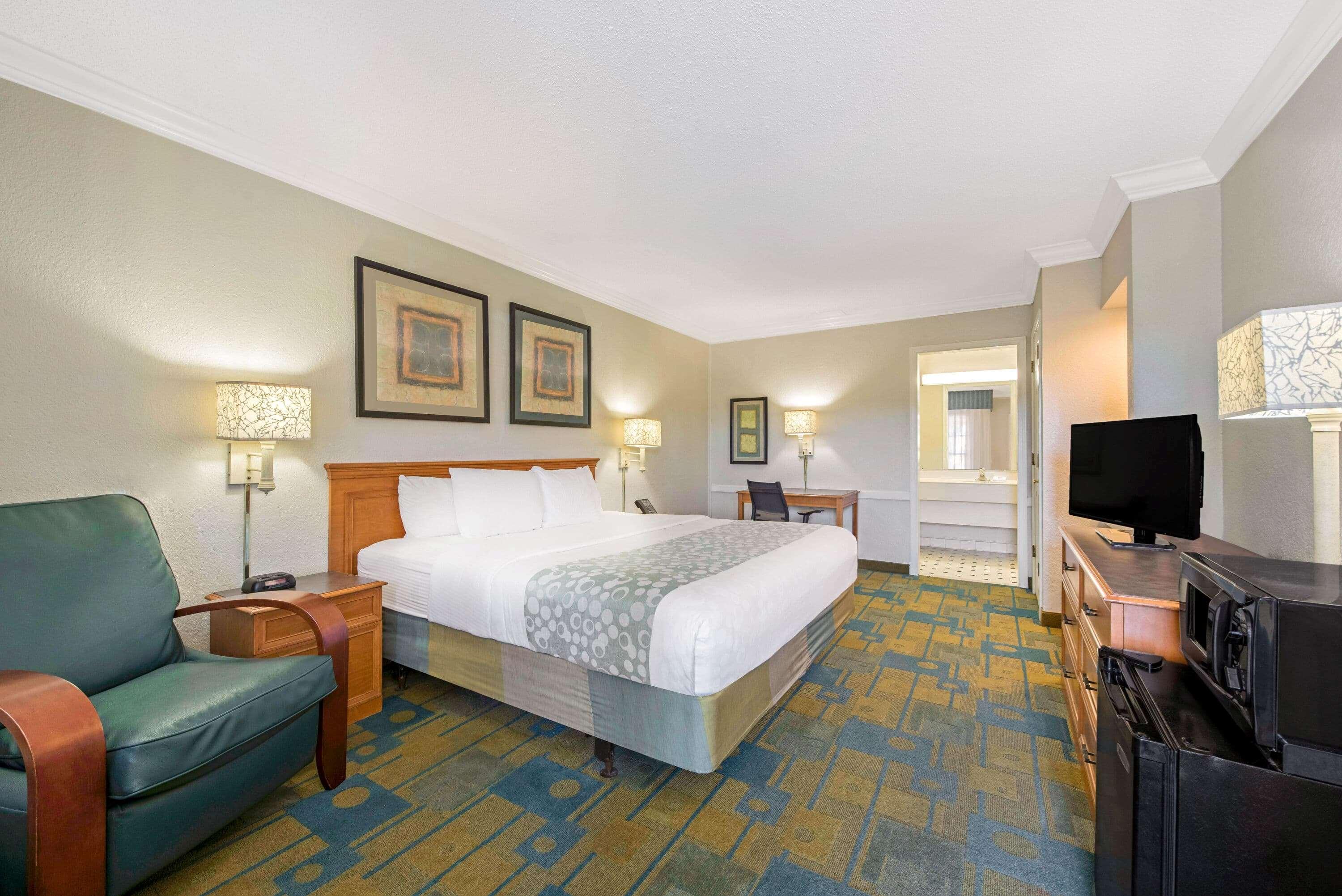La Quinta Inn New Orleans Causeway — photo 5