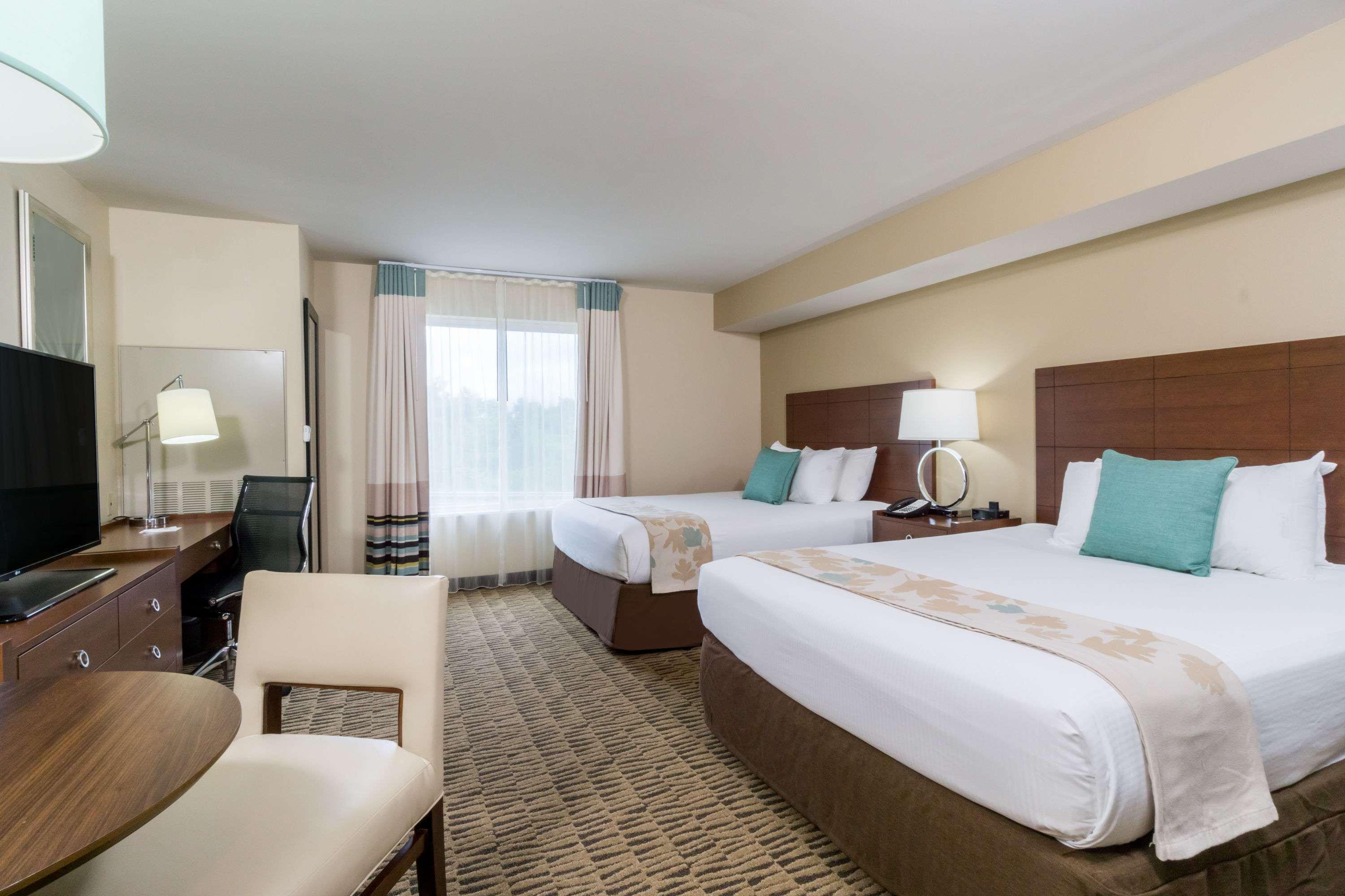 Hawthorn Suites by Wyndham Triadelphia Wheeling Area — photo 4