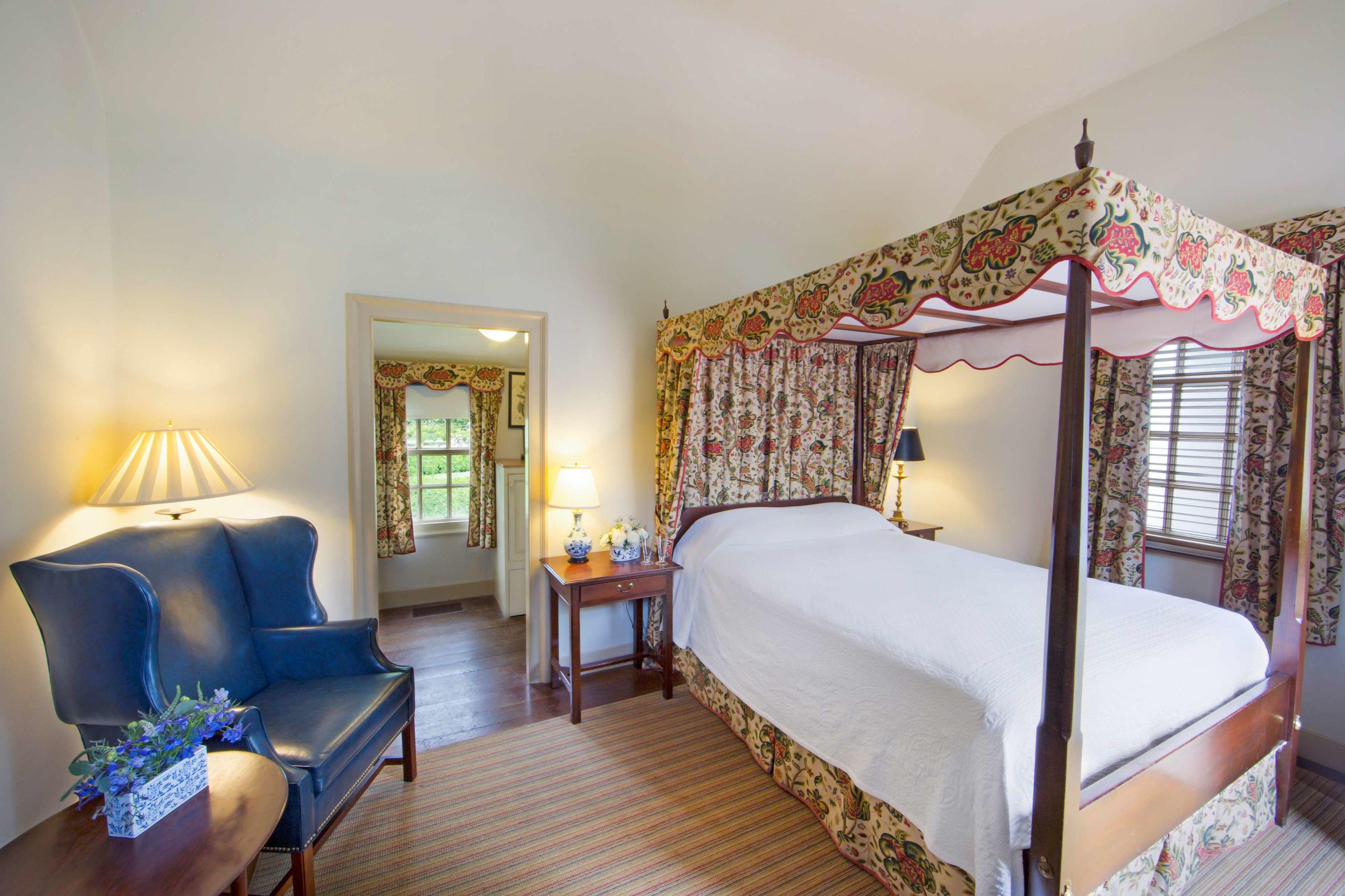 Colonial Houses Historic Lodging — photo 5