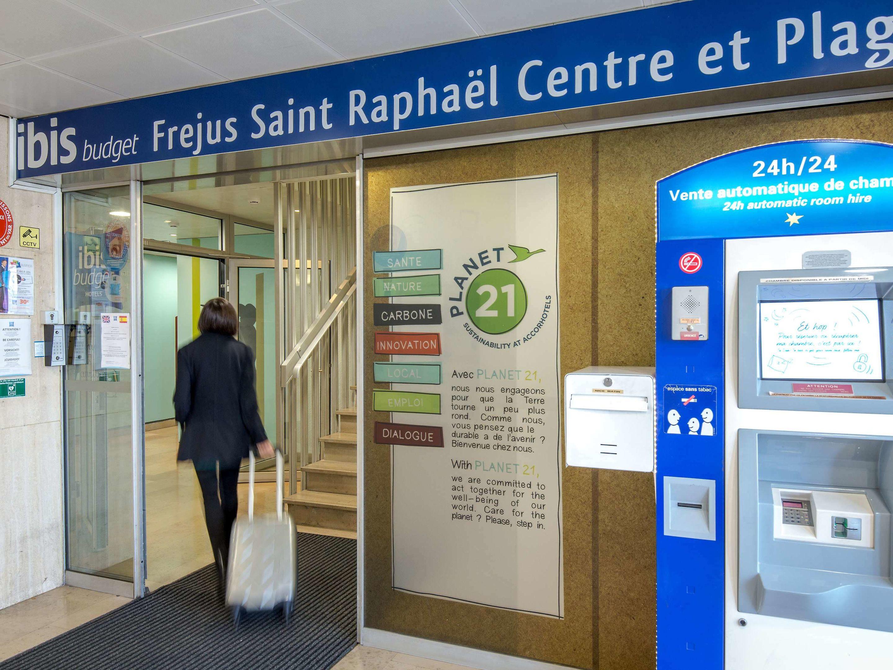 ibis budget Fréjus Saint-Raphaël Centre et Plage — photo 3
