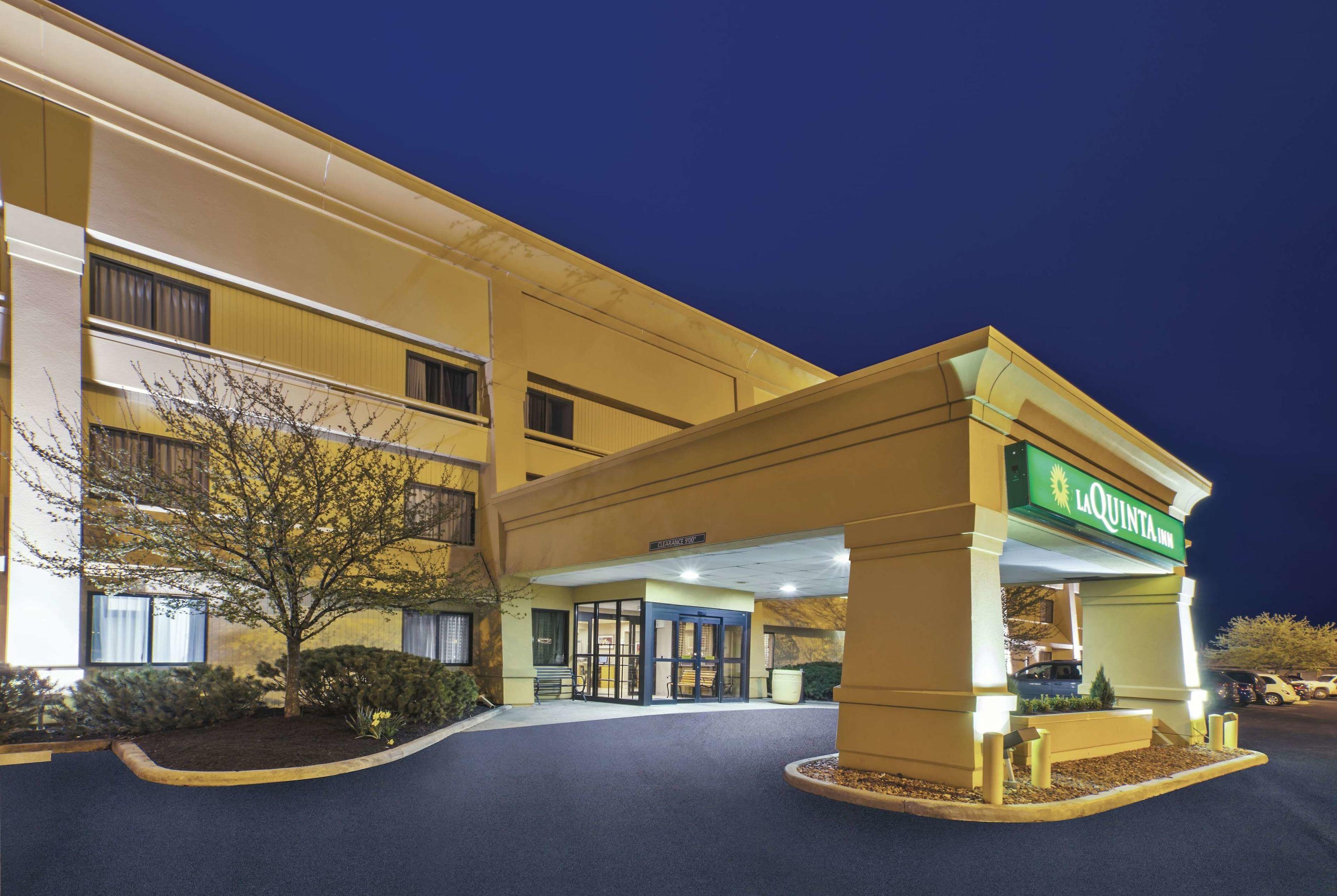 La Quinta Inn & Suites Toledo Perrysburg — photo 4