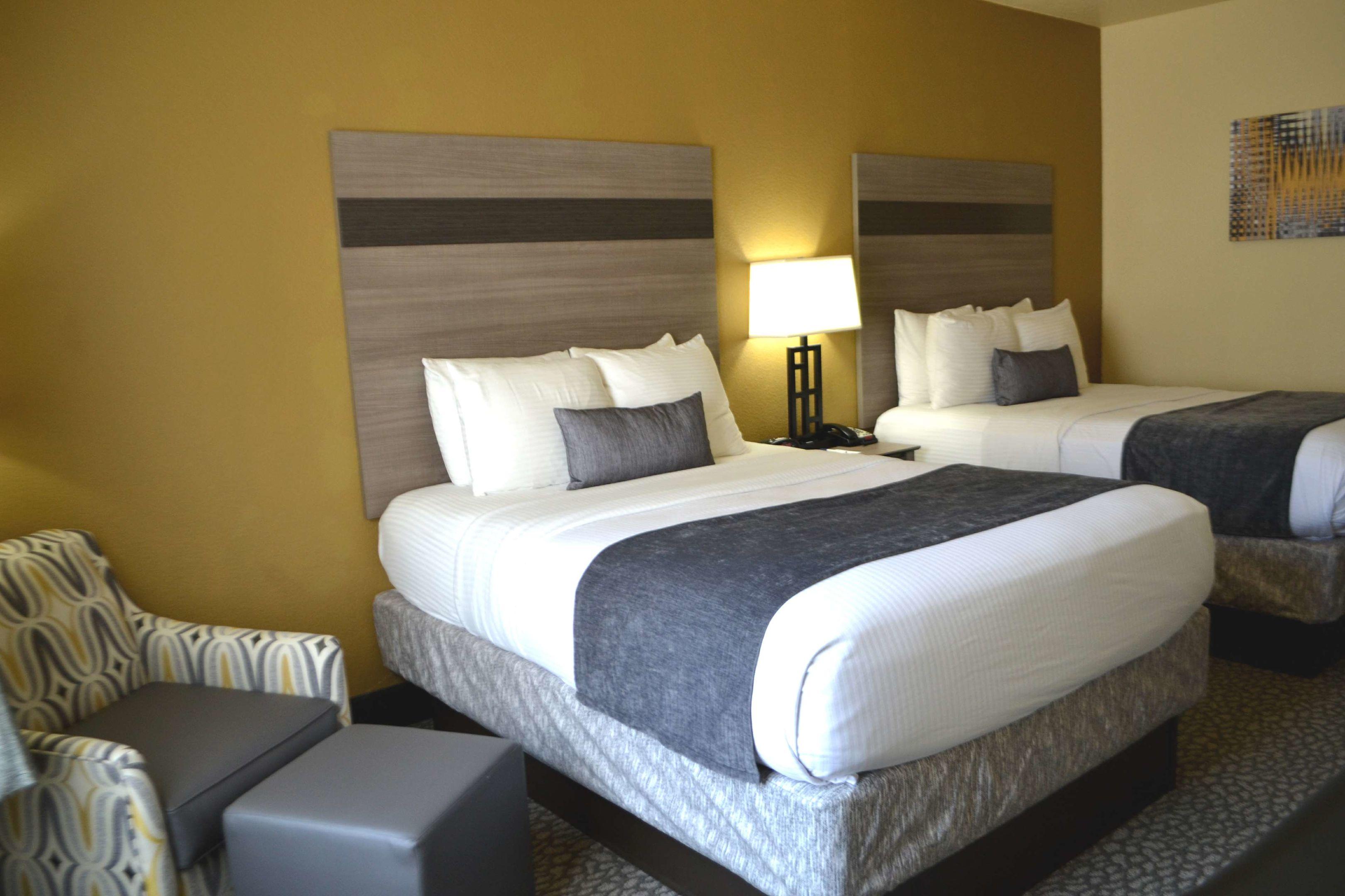 Best Western Sherwood Inn & Suites — photo 5