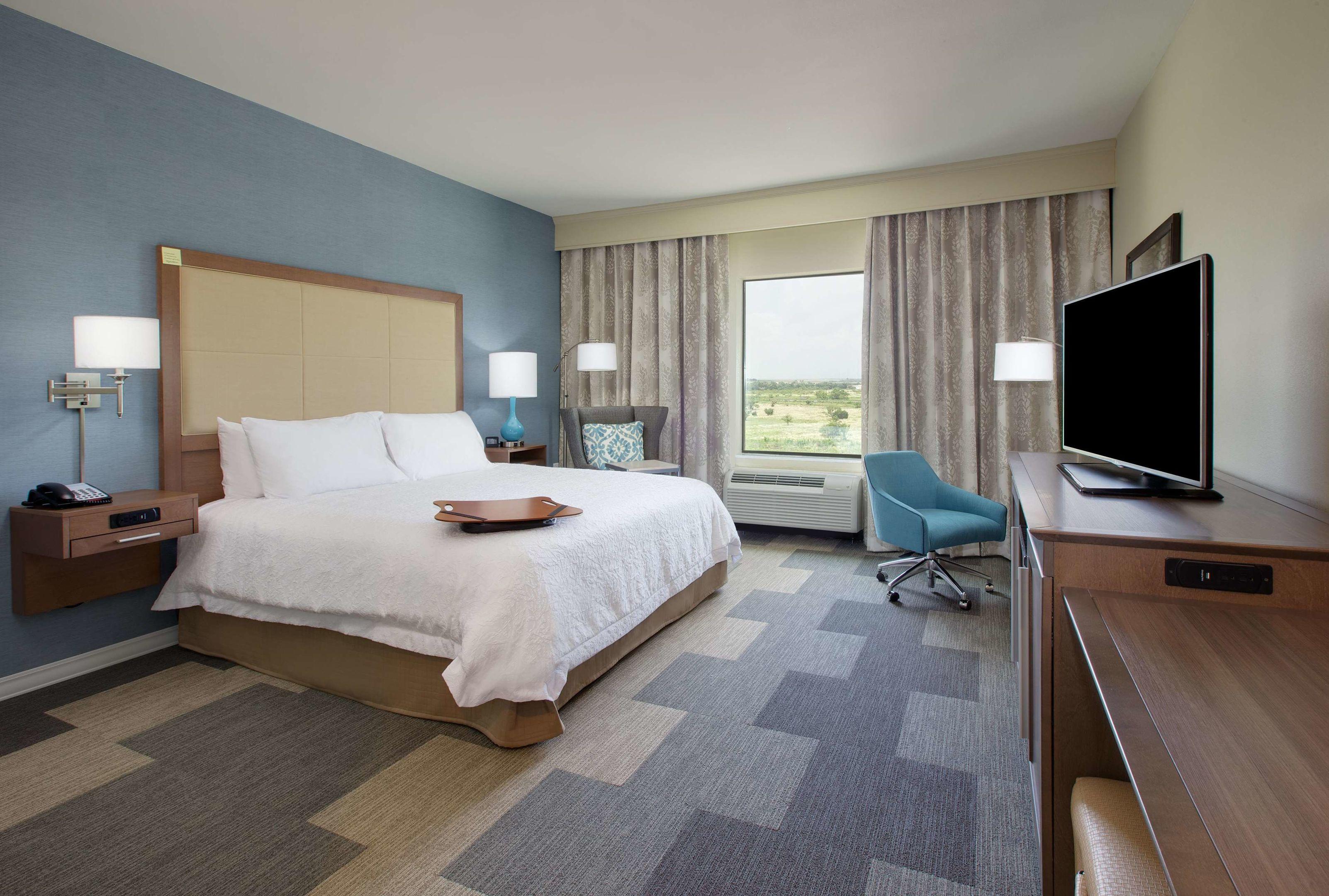 Hampton Inn Snyder — photo 5
