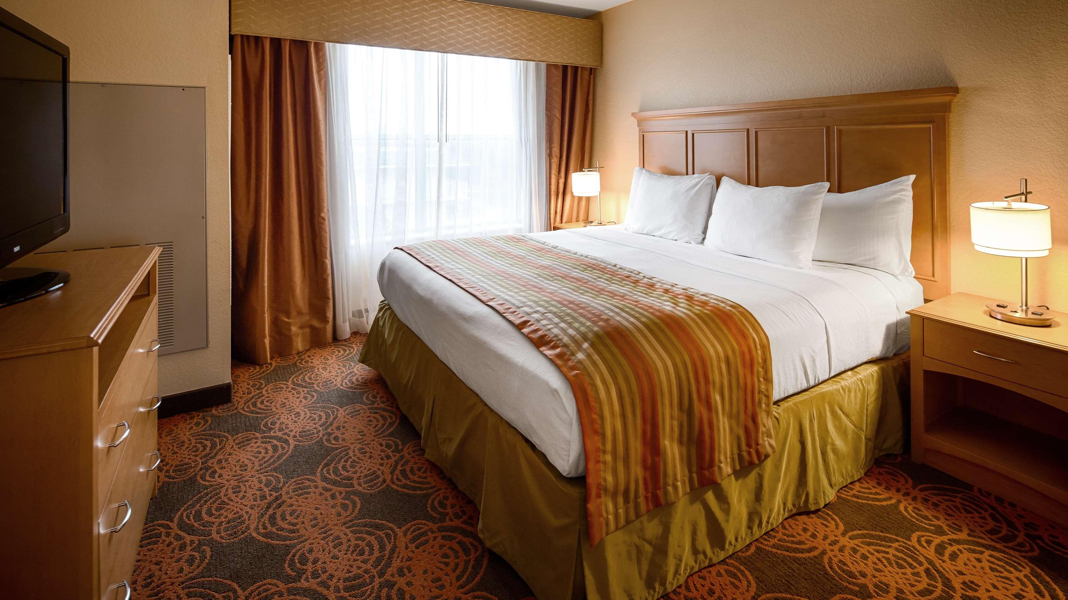 Best Western Plus Waco North — photo 5