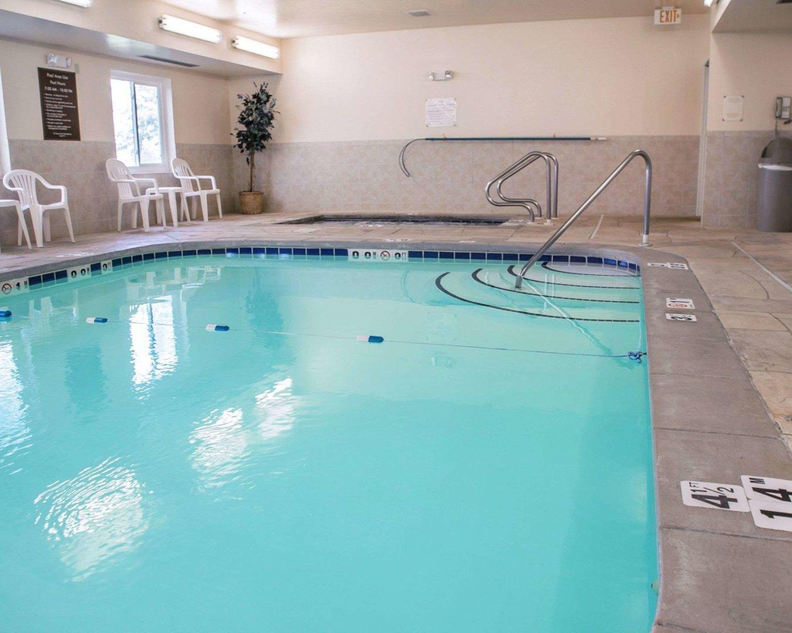 Sleep Inn & Suites Davenport - Quad Cities — photo 4