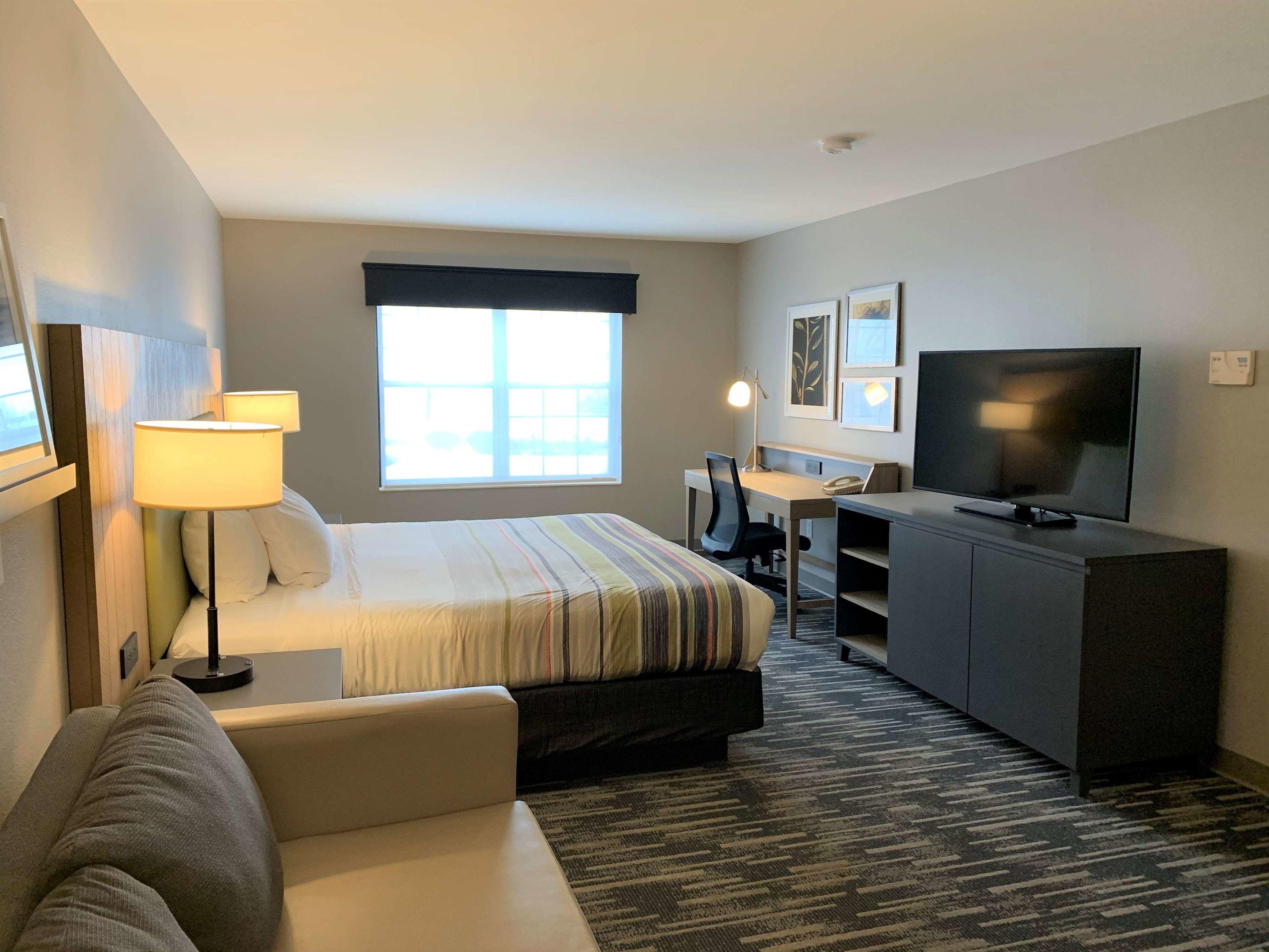 Country Inn & Suites by Radisson, Madison, WI — photo 4