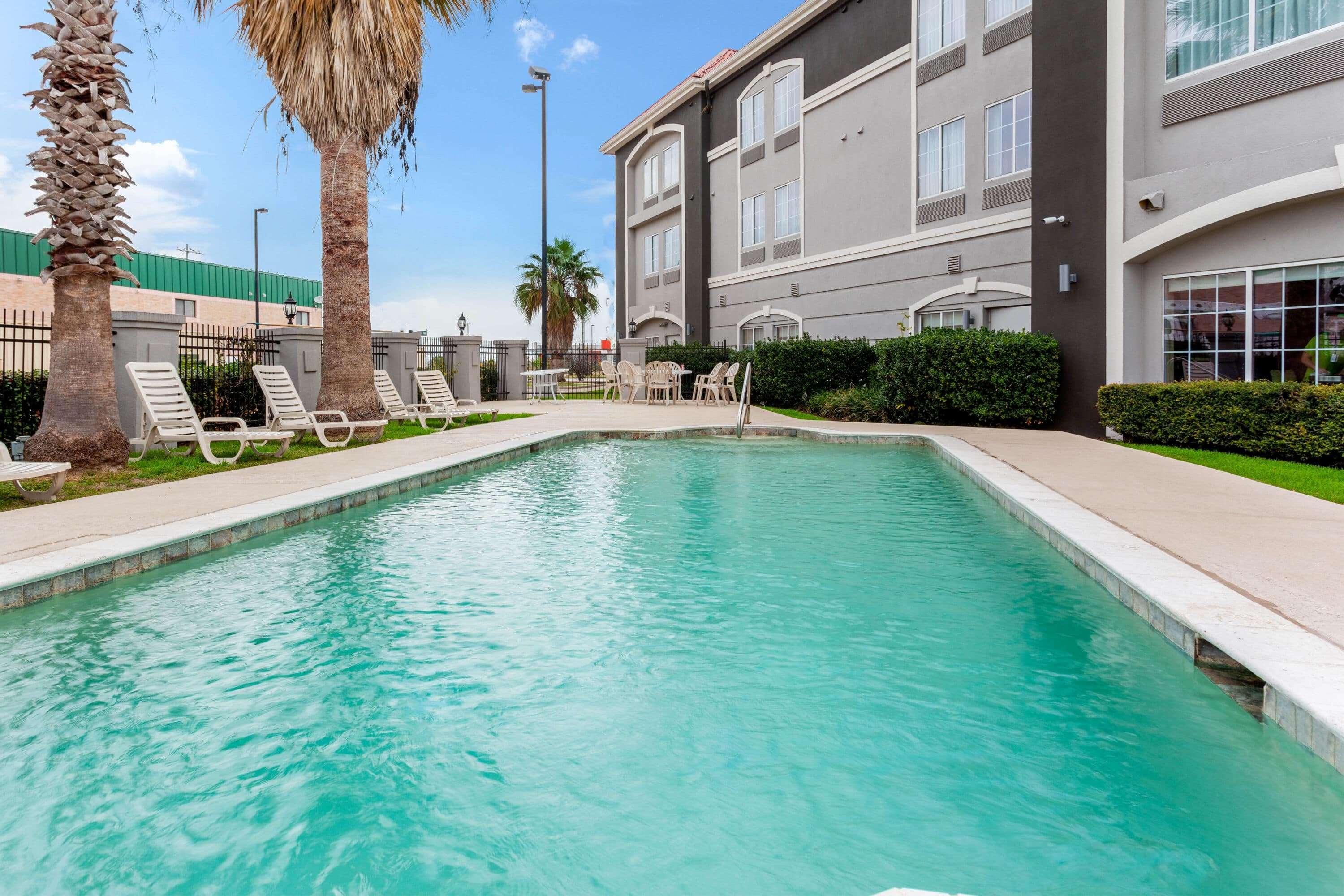 La Quinta Inn & Suites Seguin — photo 4