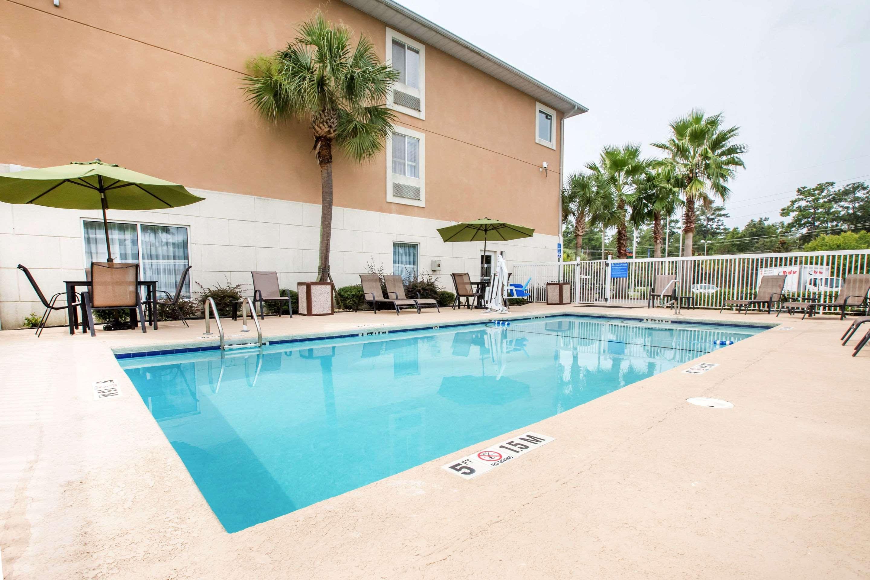 Sleep Inn & Suites — photo 3