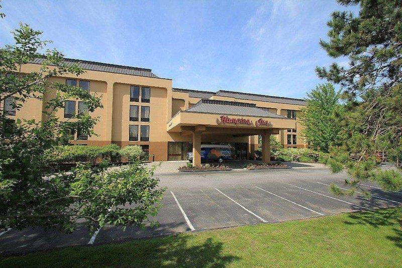 Hampton Inn Portland Airport — photo 3