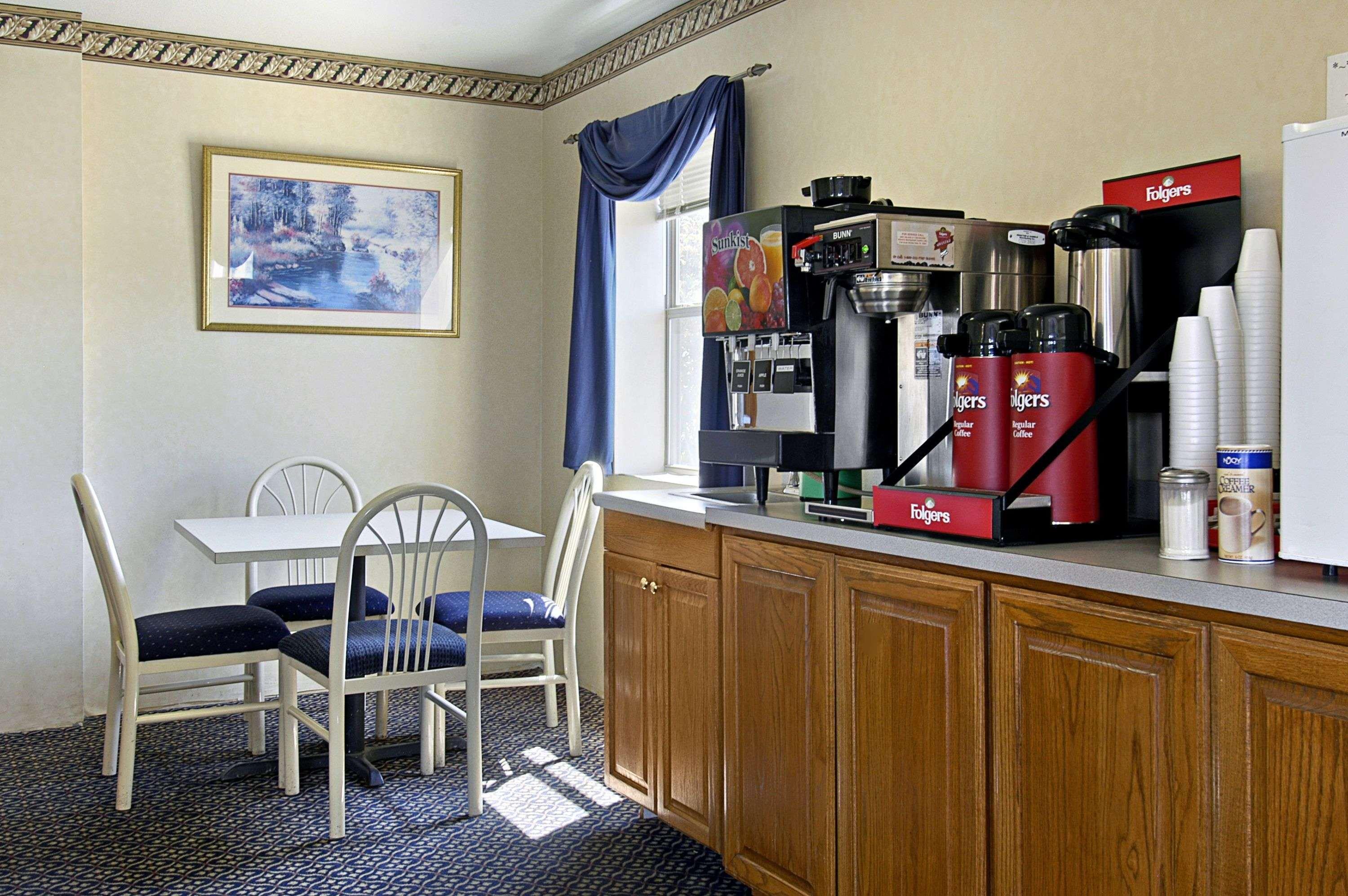 Howard Johnson Wichita Falls — photo 4