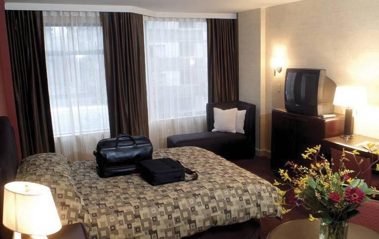 The Listel Hotel — photo 5