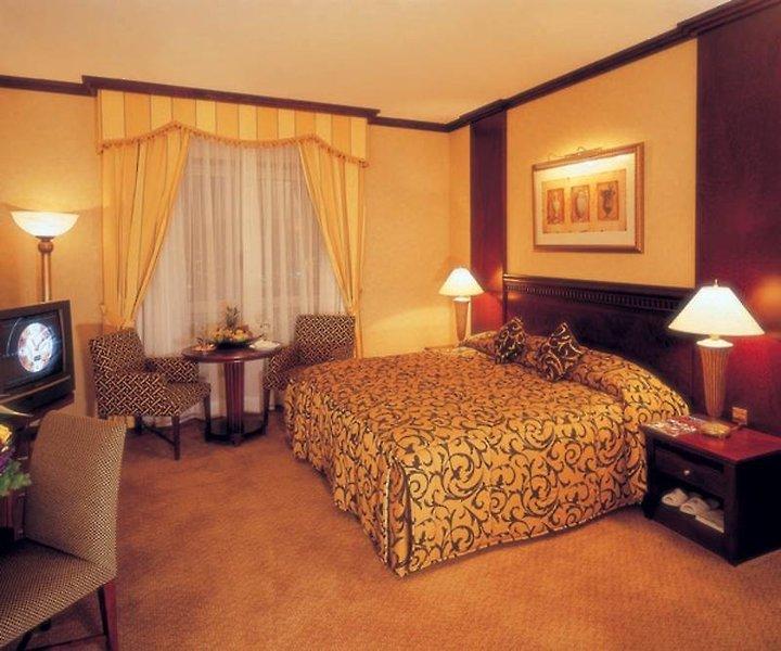 Hilton Beirut Metropolitan Palace Hotel — photo 5
