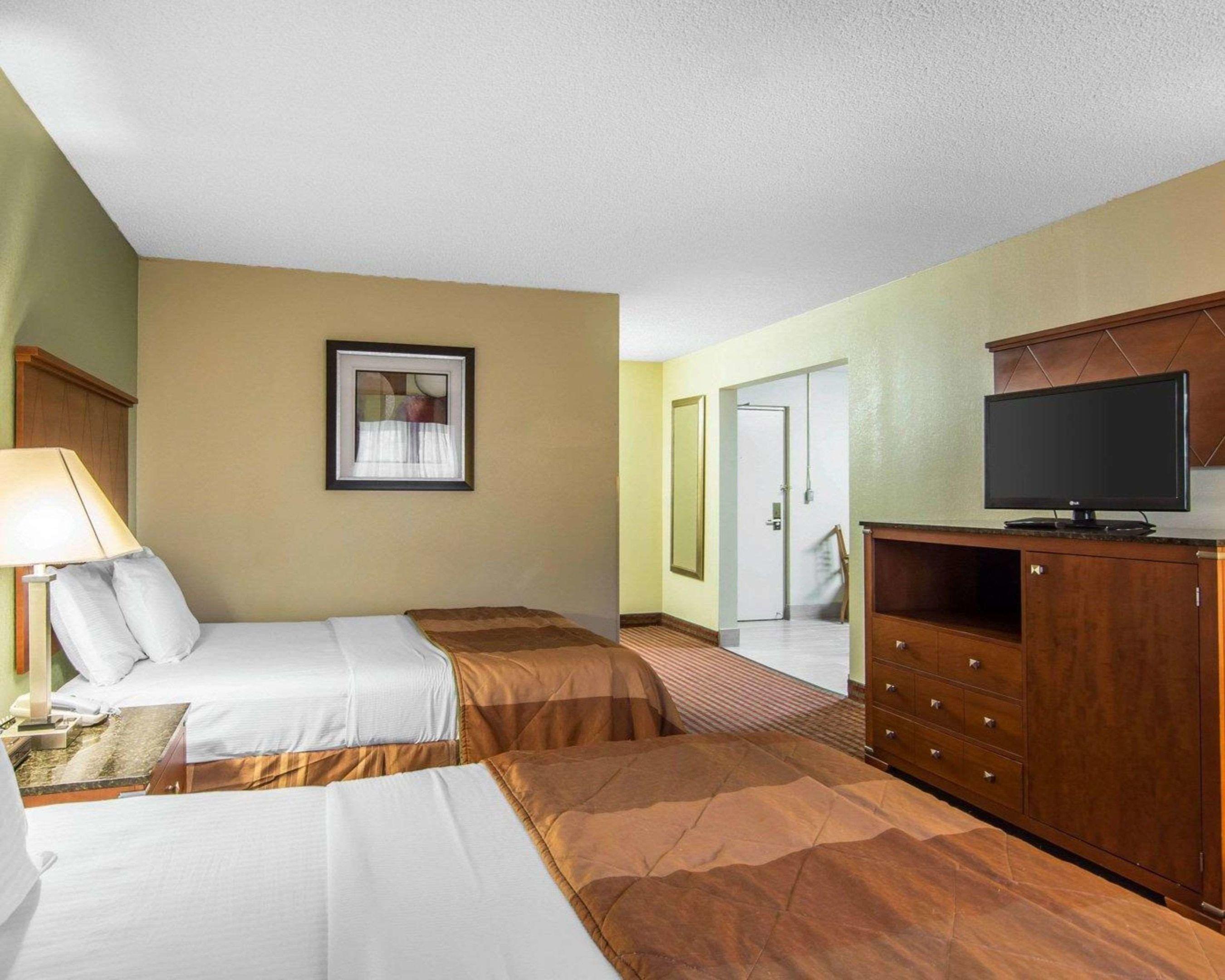 Mainstay Suites Williamsburg — photo 4
