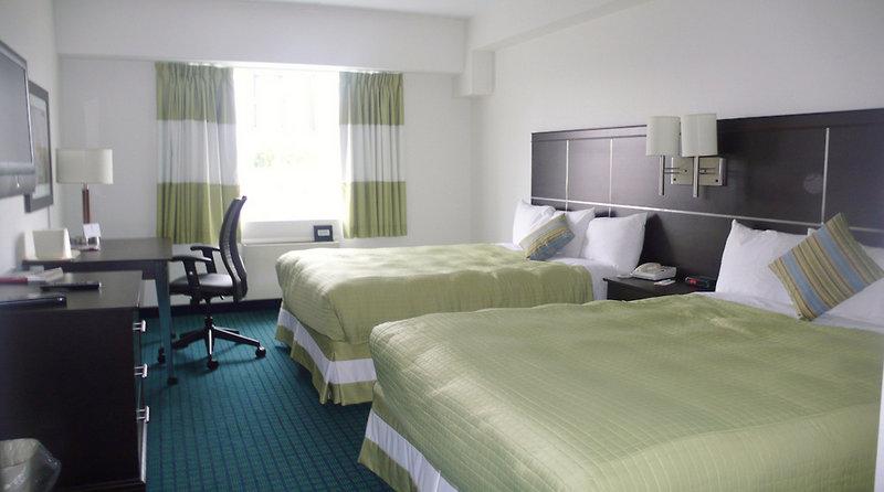 Emerald Crown Hotel — photo 5