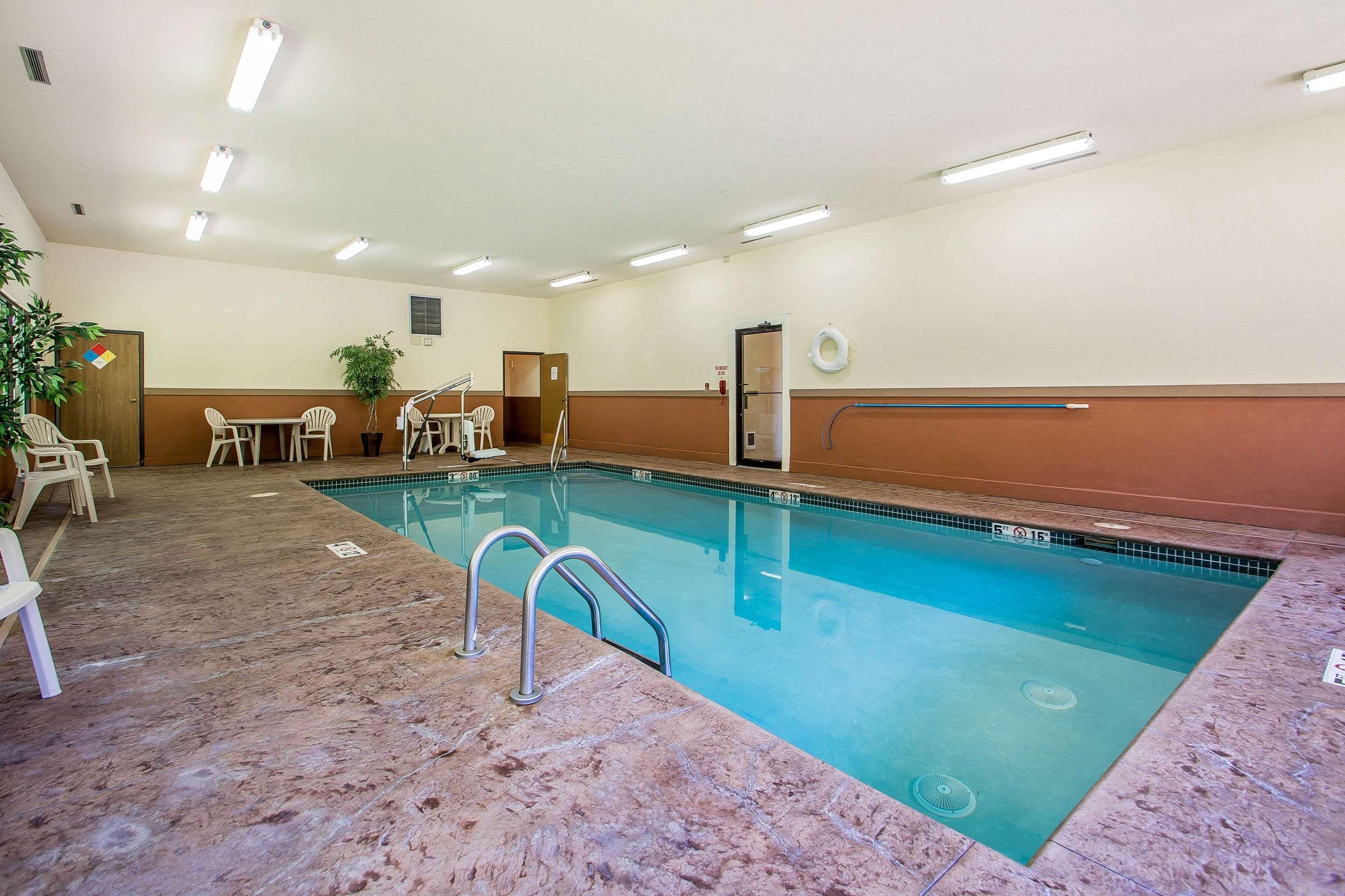 Quality Inn & Suites Decorah — photo 4