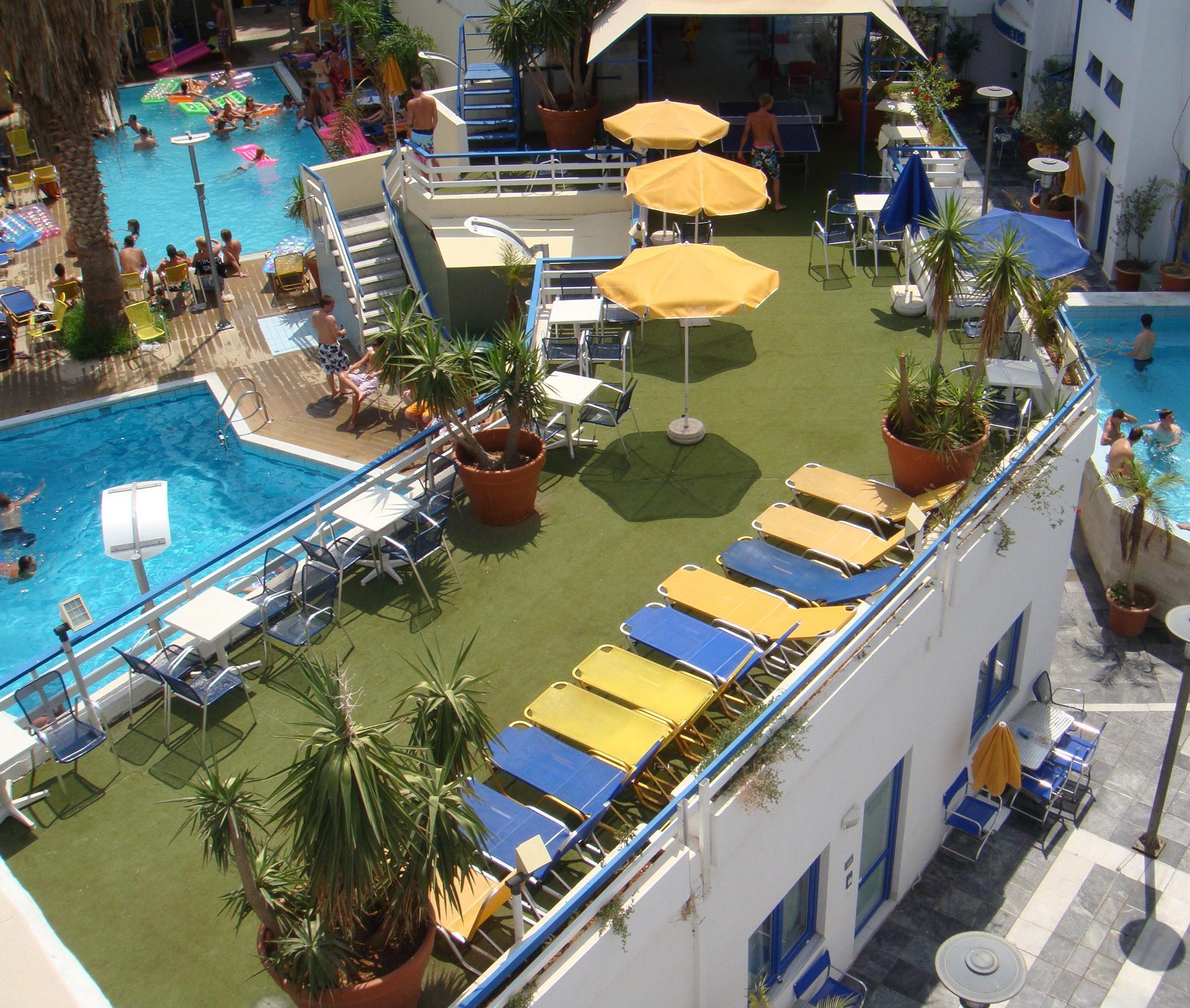 Kassavetis Center - Hotel Studios & Apartments — photo 4