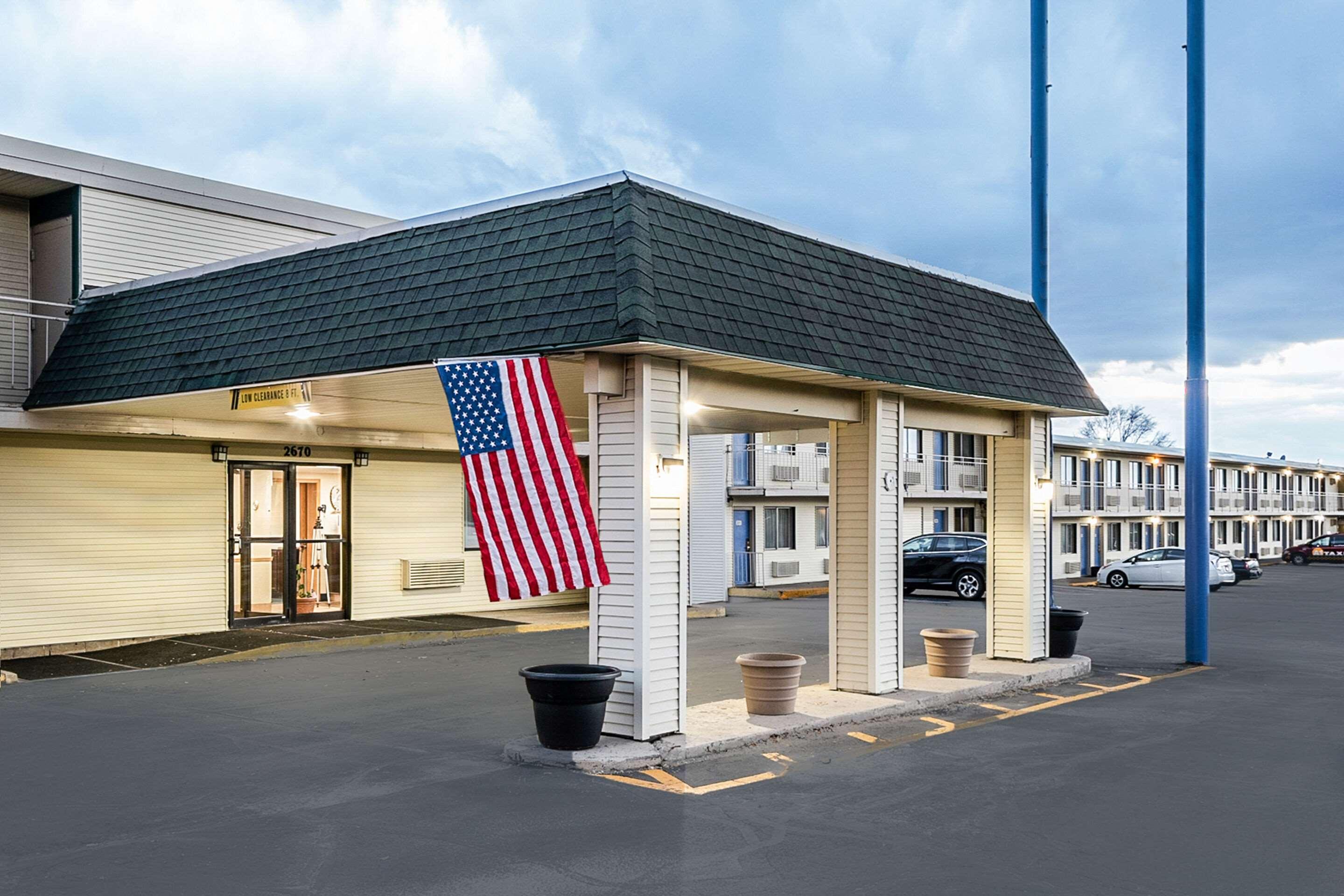 Rodeway Inn — photo 3