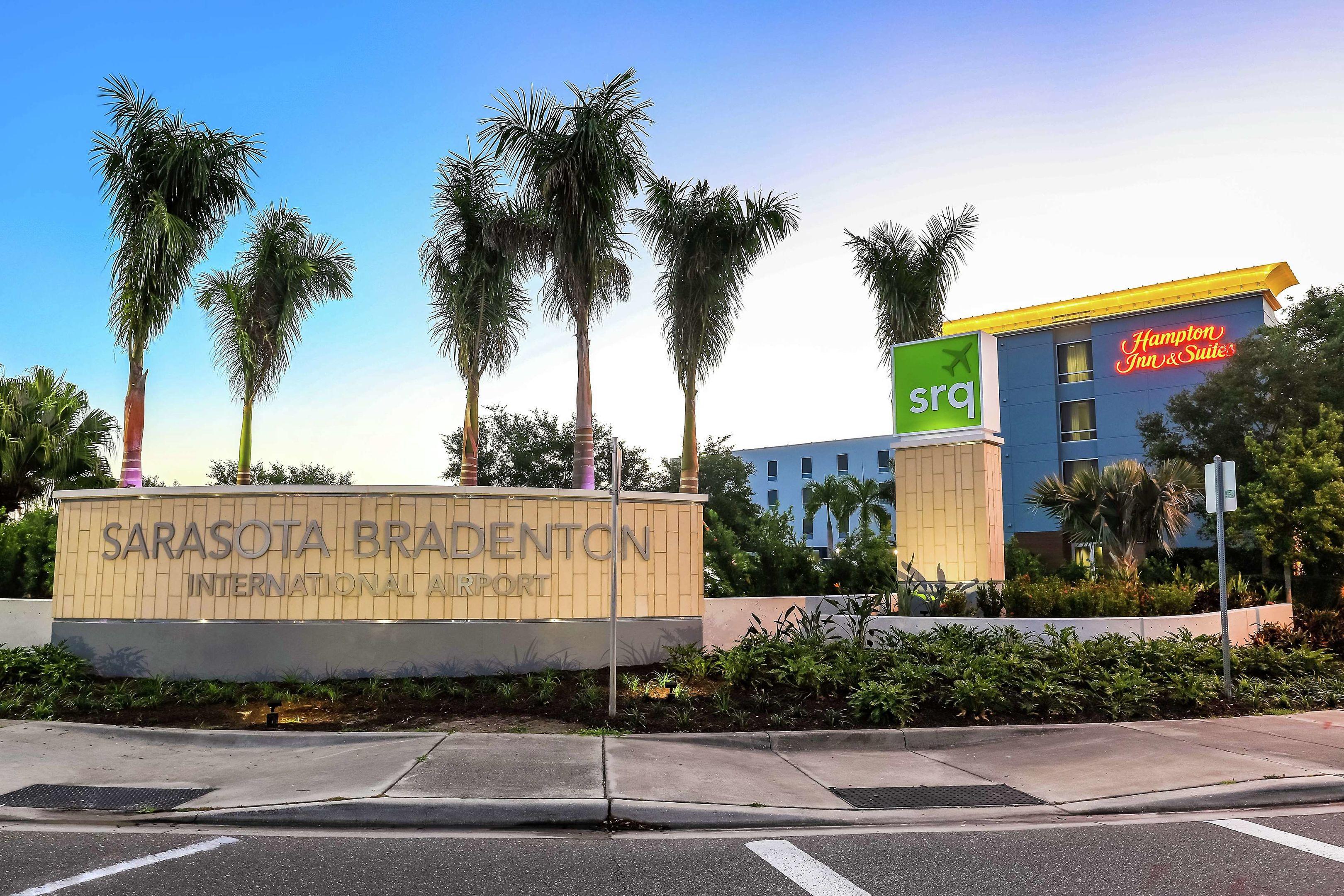 Hampton Inn & Suites Sarasota/Bradenton Airport — photo 3