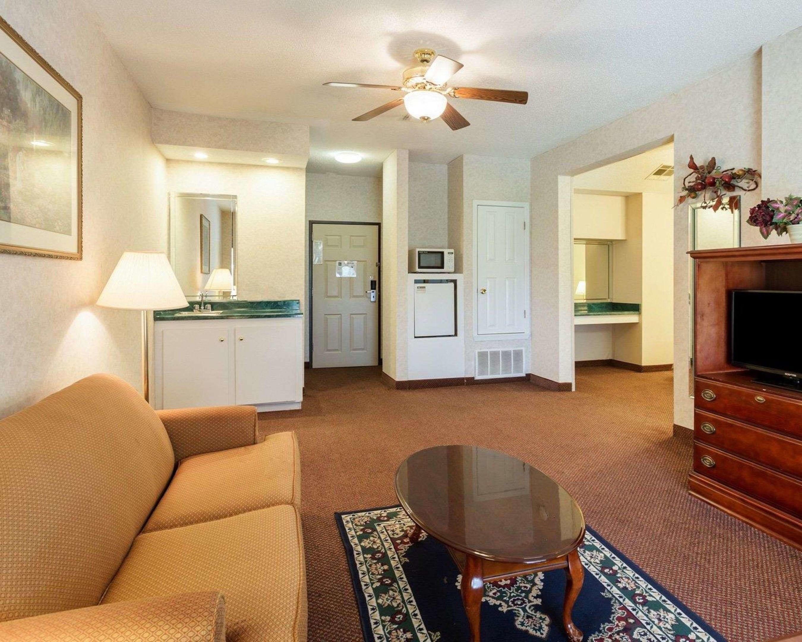 Quality Inn Robinsonville — photo 4