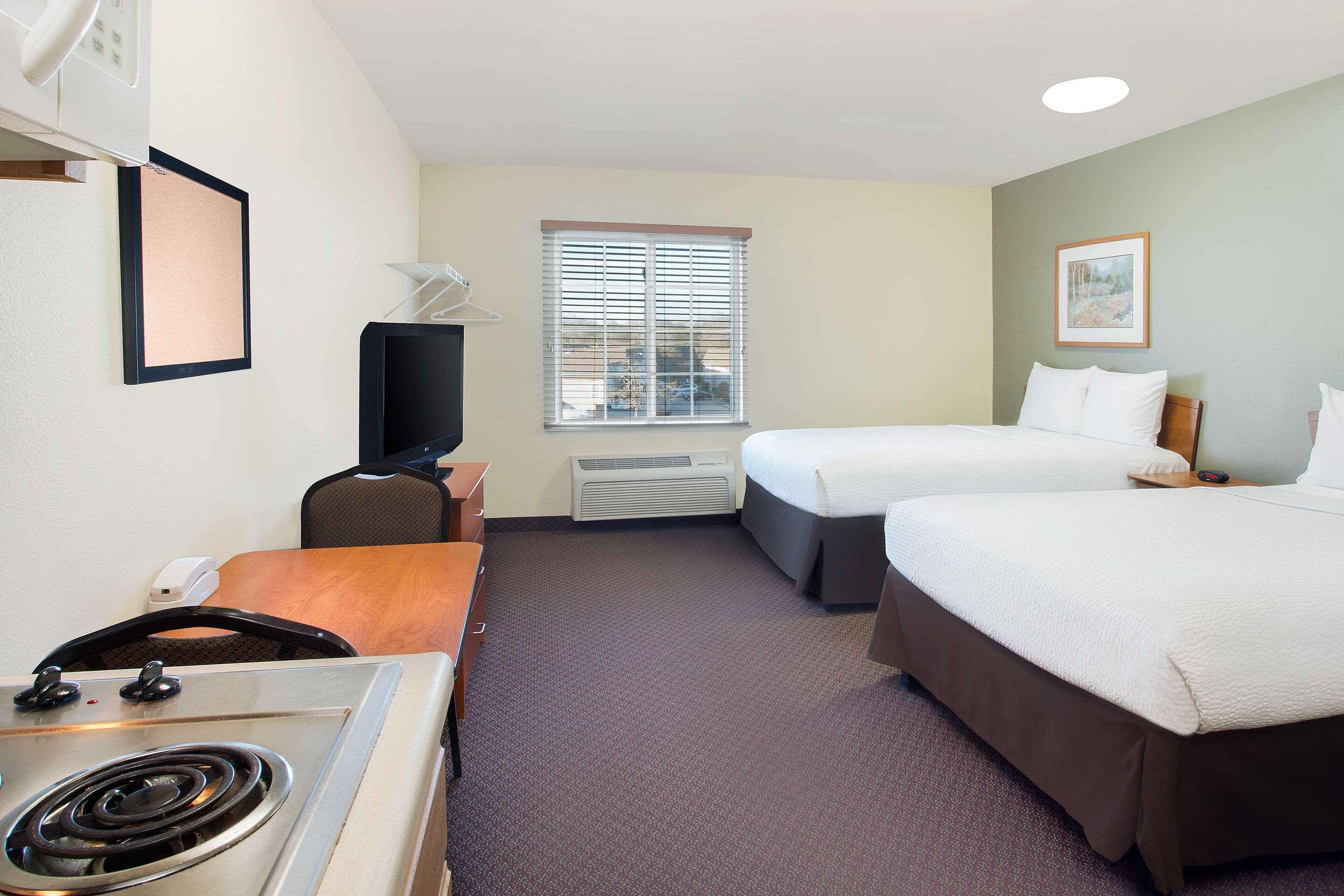 WoodSpring Suites Baton Rouge East — photo 4