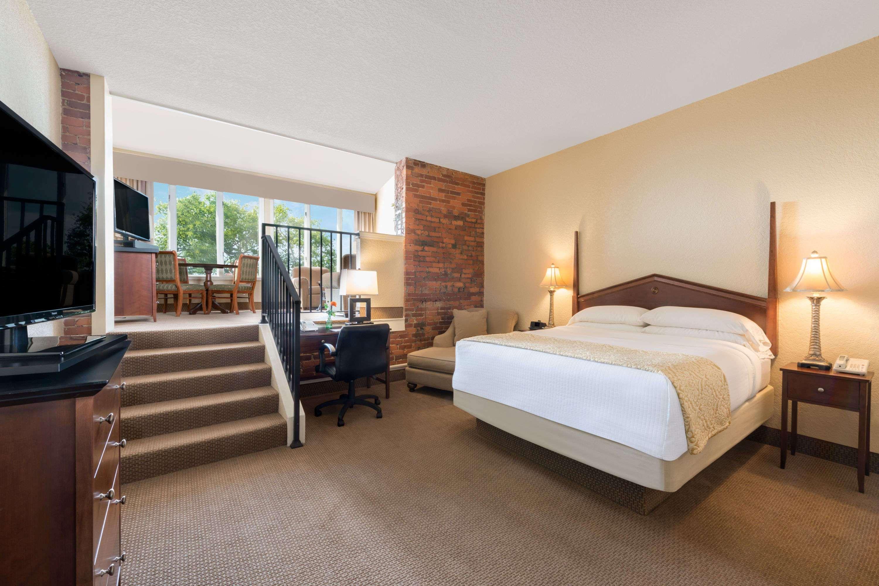 Hawthorn Suites by Wyndham Rome — photo 4