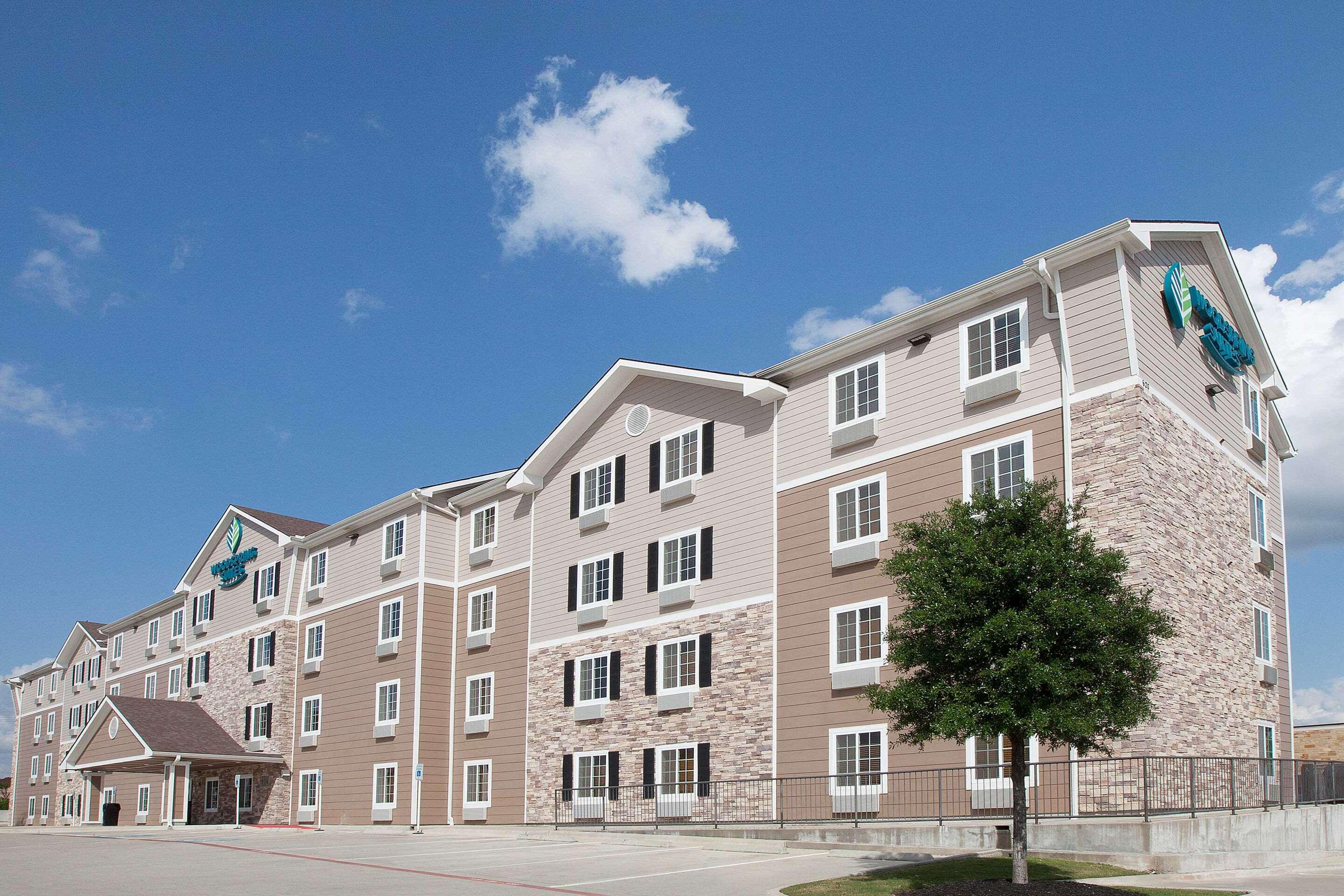WoodSpring Suites College Station — photo 3