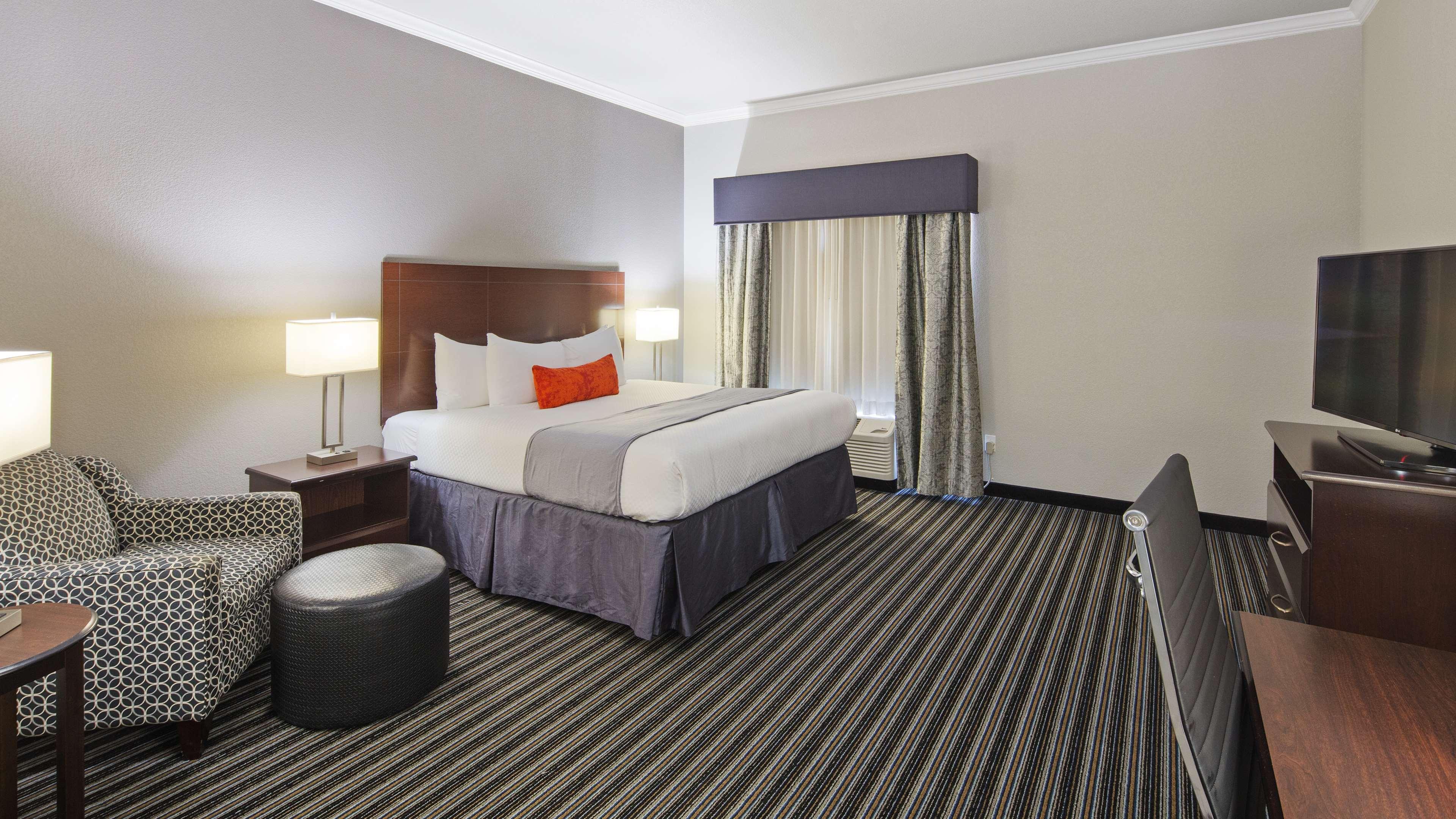 Best Western Plus Austin Airport Inn & Suites — photo 5