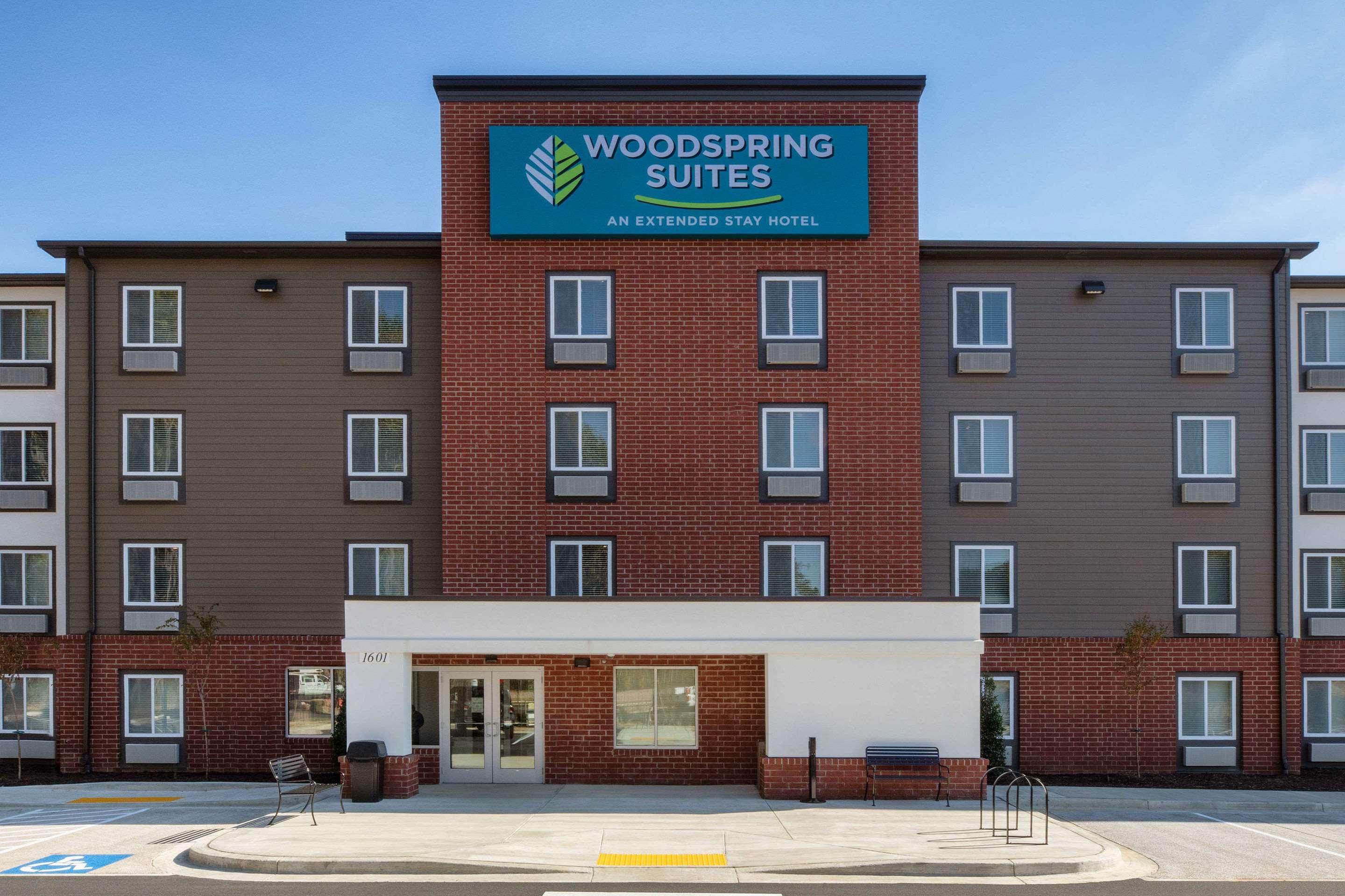 WoodSpring Suites Washington DC East Arena Drive
