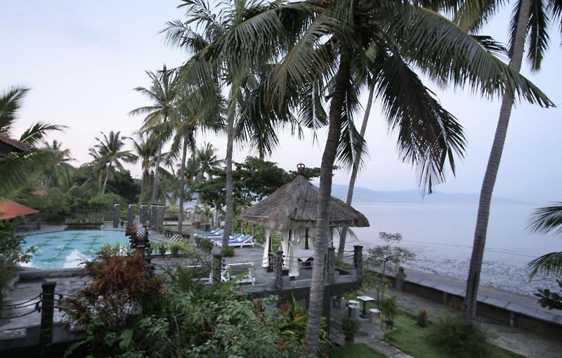 Nugraha Lovina Sea View Resort & Spa — photo 5