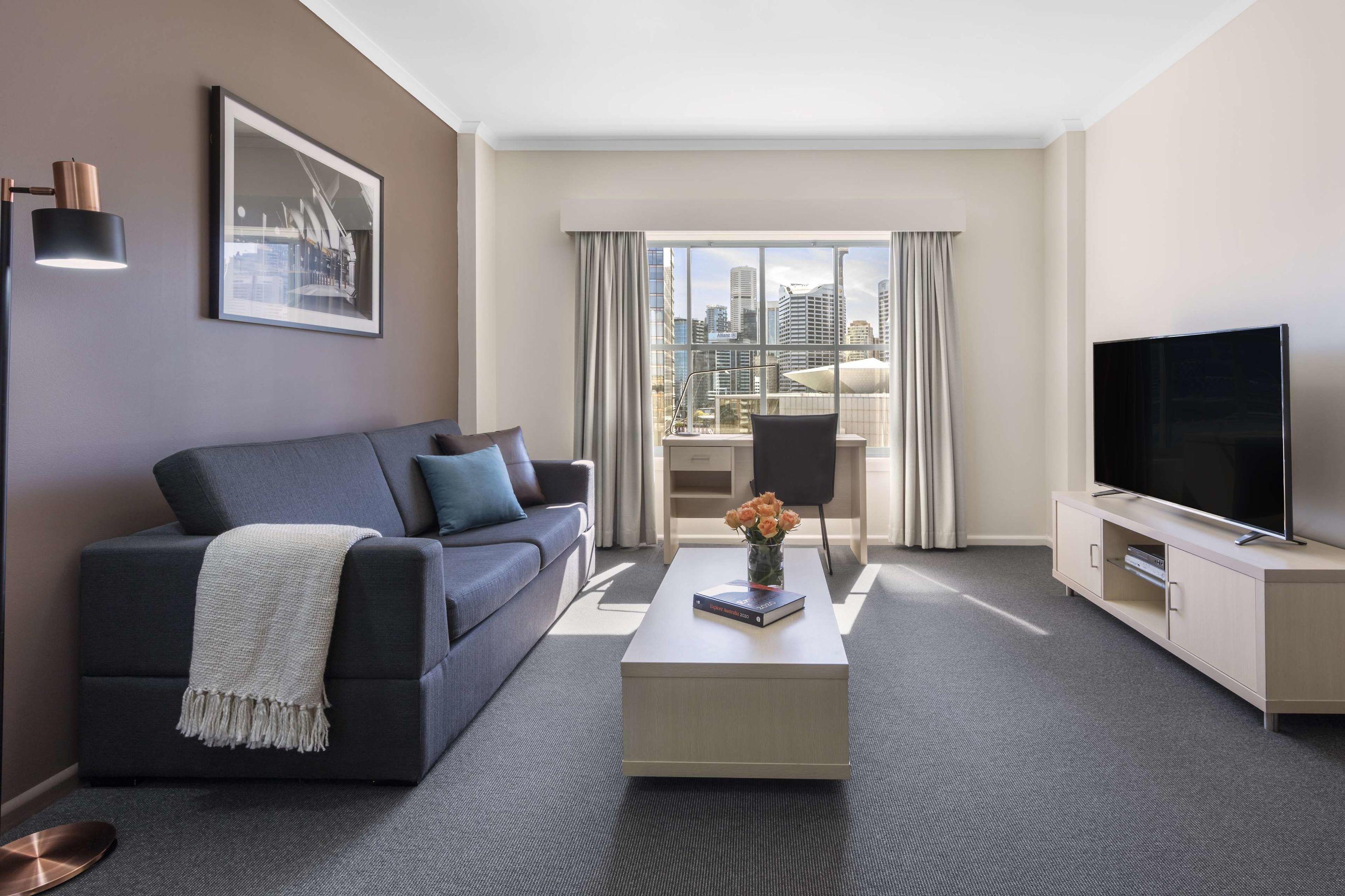 Oaks Goldsbrough Apartments — photo 5