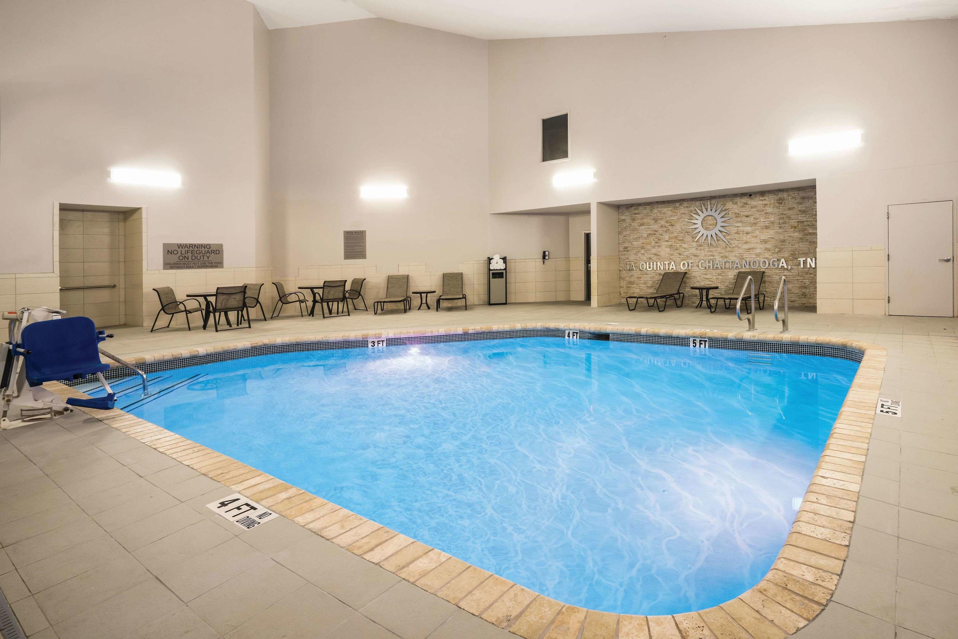 La Quinta Inn & Suites by Wyndham Chattanooga-Hamilton Place — photo 4
