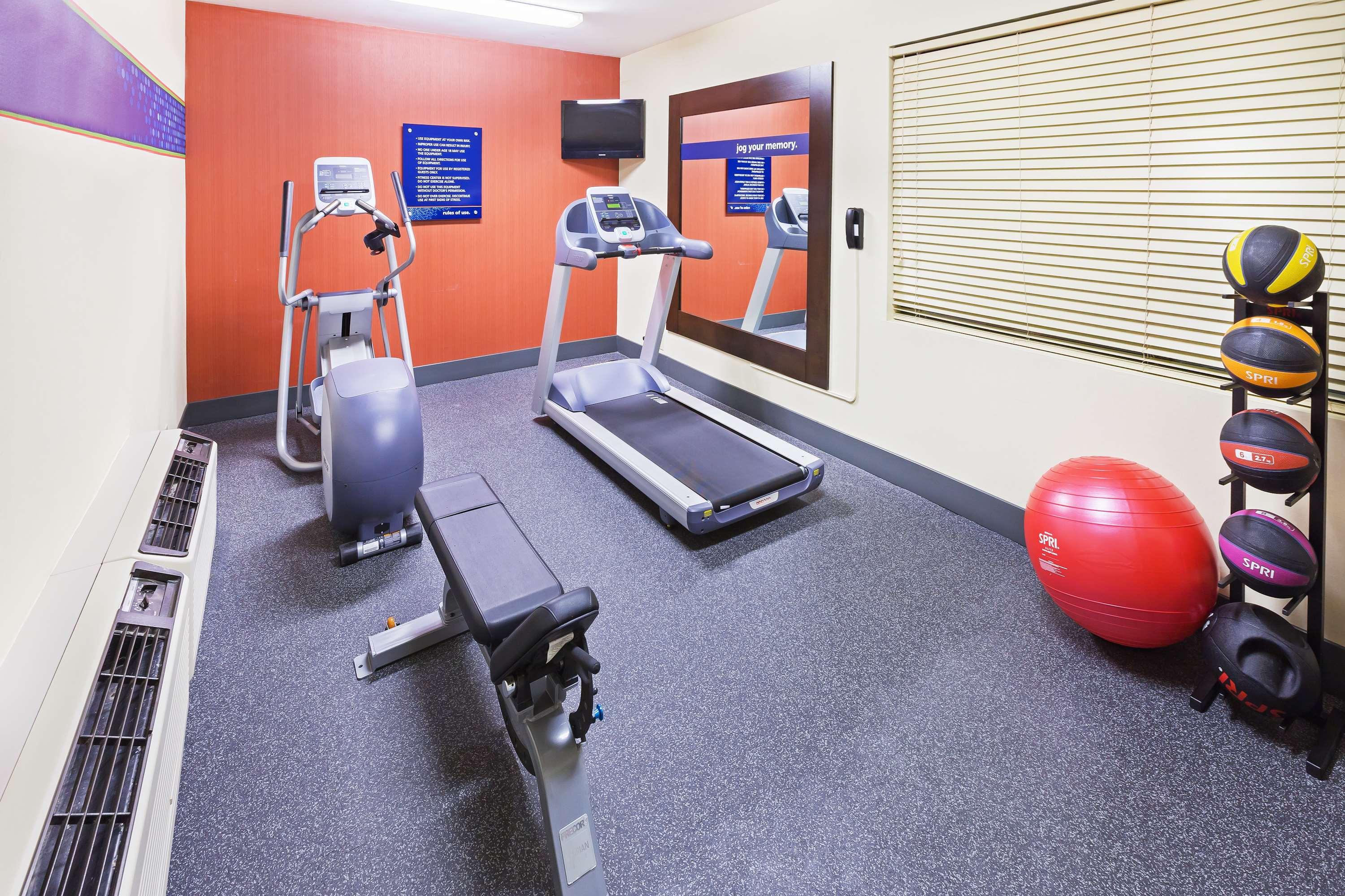 Hampton Inn Jonesboro — photo 4